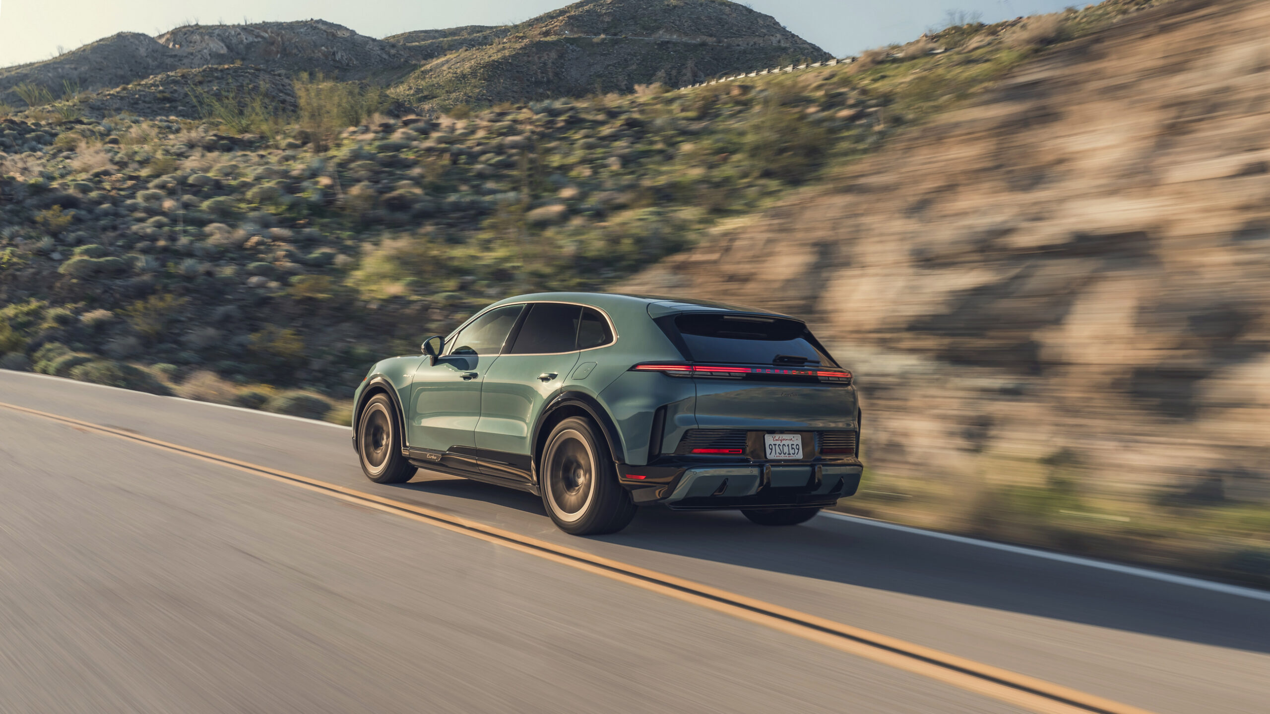 2026 Porsche Cayenne Turbo Electric 16