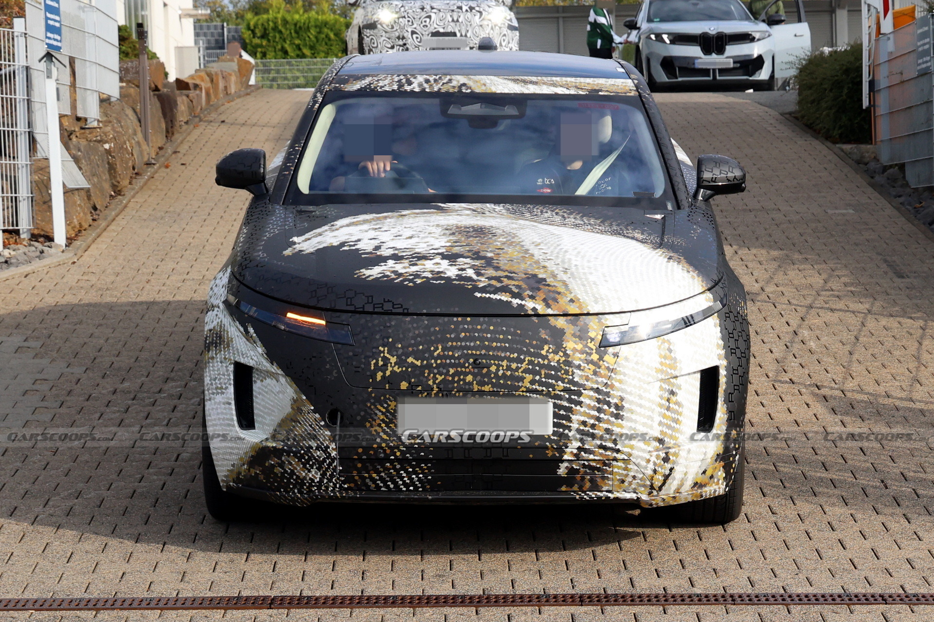 Range Rover GT Nurburgring Scoop - 2
