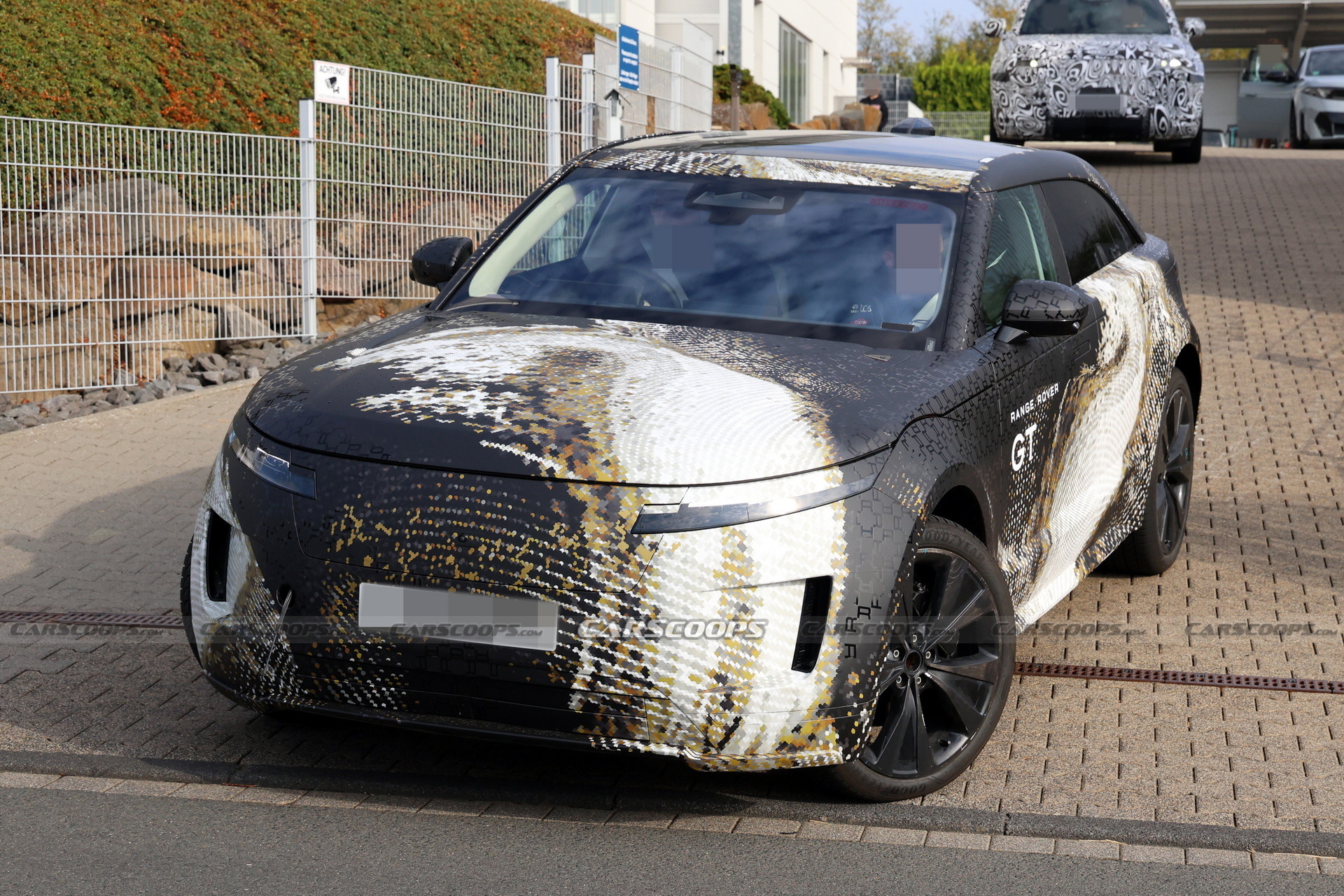 Range Rover GT Nurburgring Scoop - 5