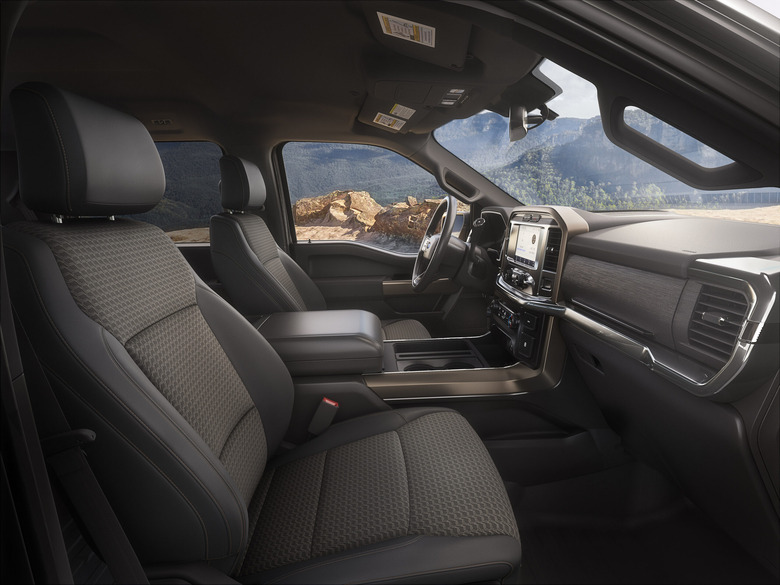 New_2023_Ford_F-150_Rattler_Offers_Customers_Distinctive_Styling,_Rugged_Off-Road_Capability
