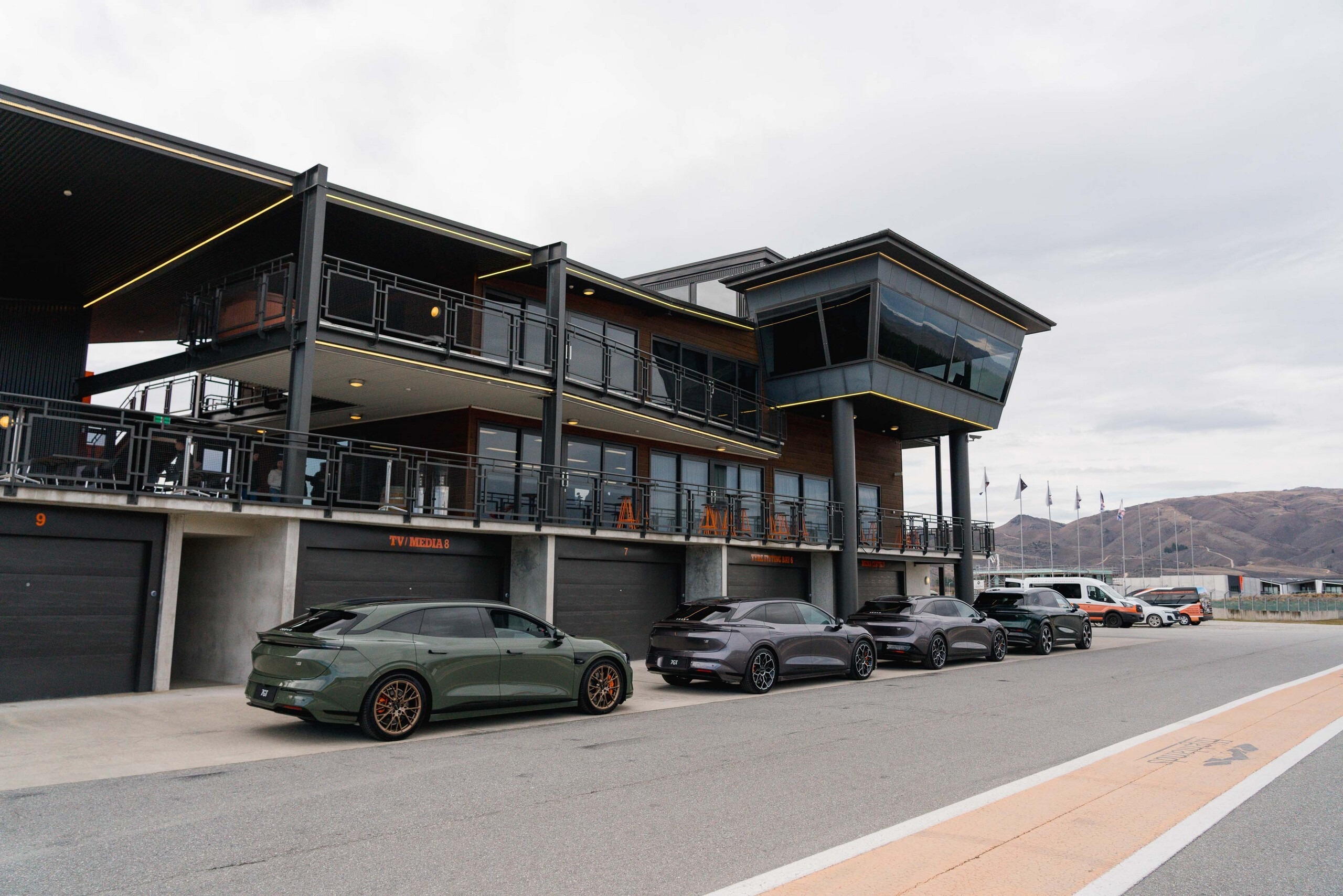 Zeekr 7GT Track pics - 8