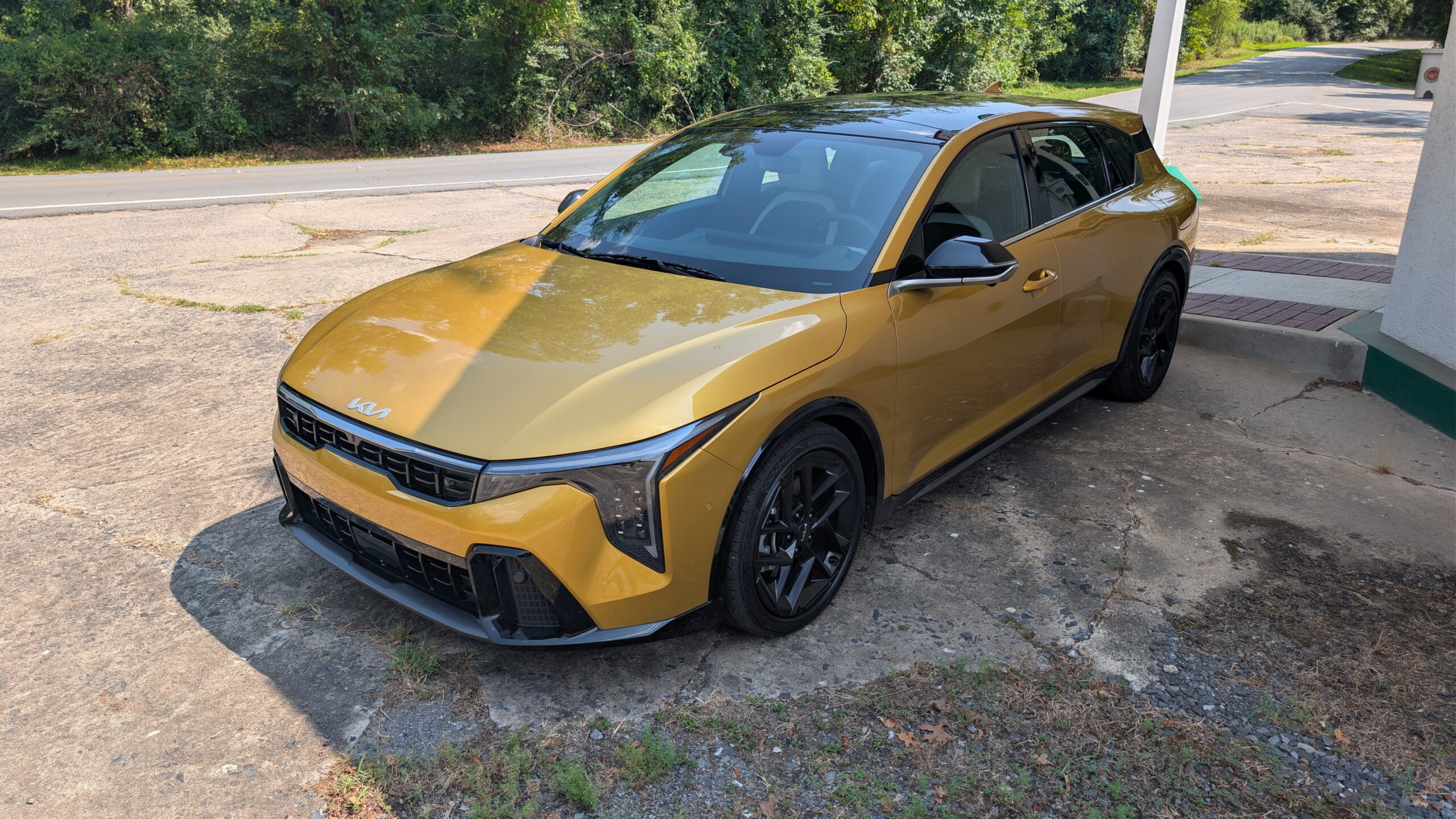 2026 Kia K4 Hatchback for Carscoops by Stephen Rivers 24
