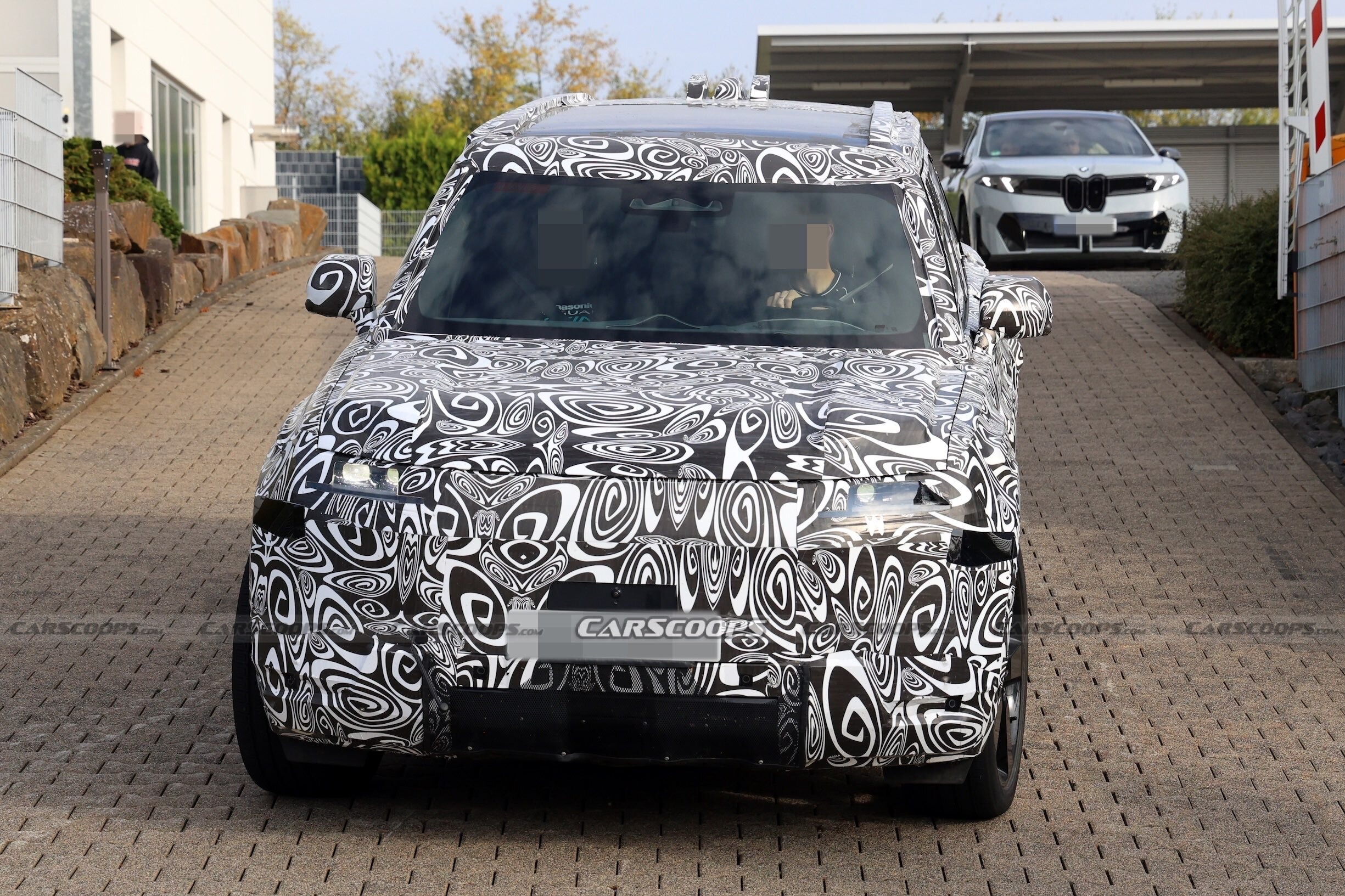 Defender baby SUV scoop 00002