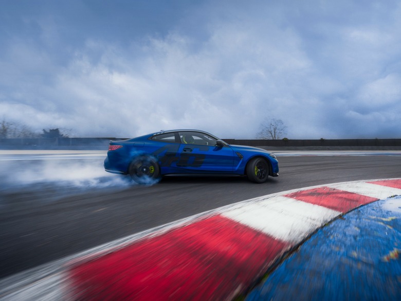 BMW M4 CS Edition VR46 - 63
