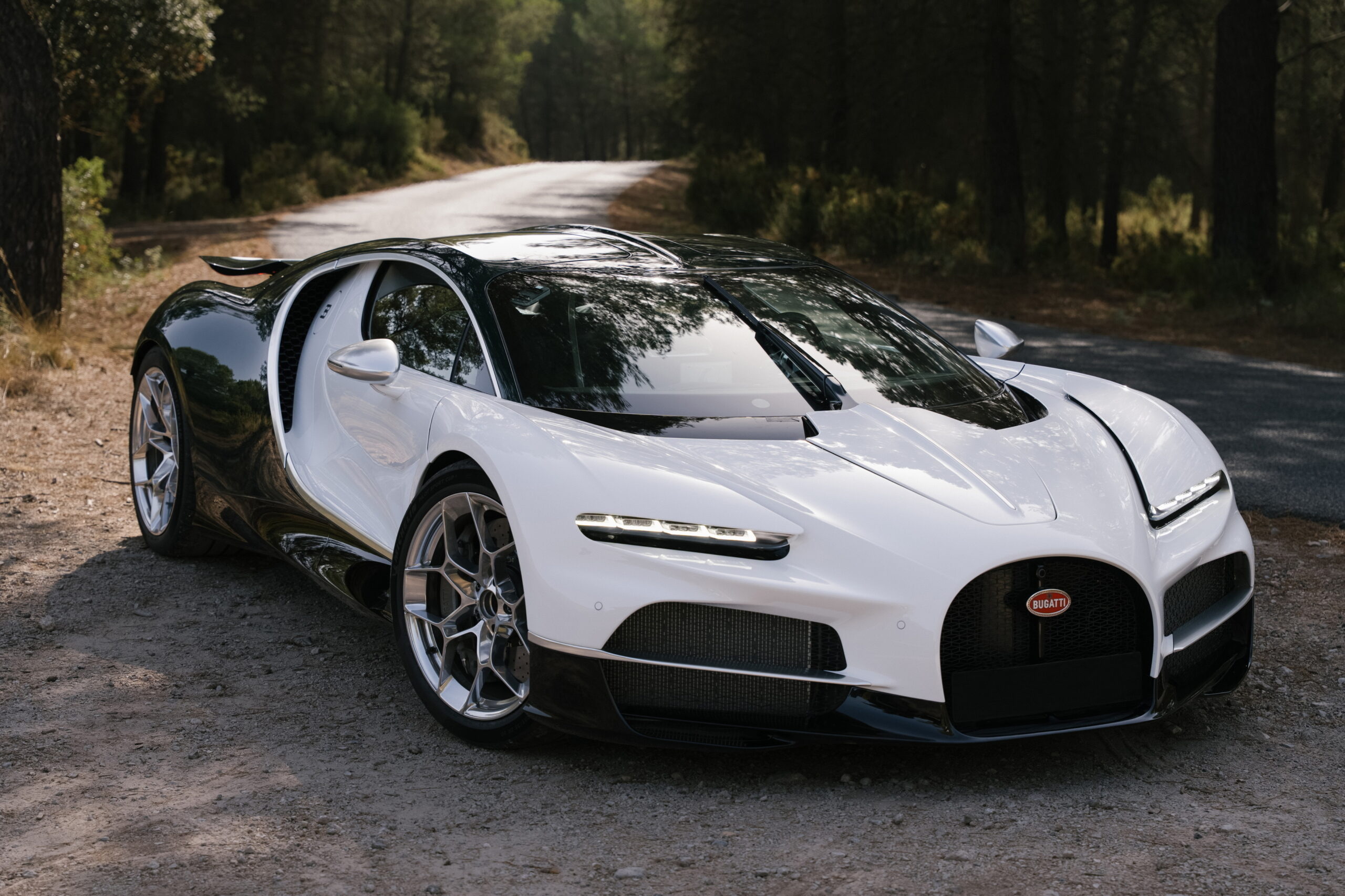 08 2608 BUGATTI-Tourbillon-BTS-Ep18