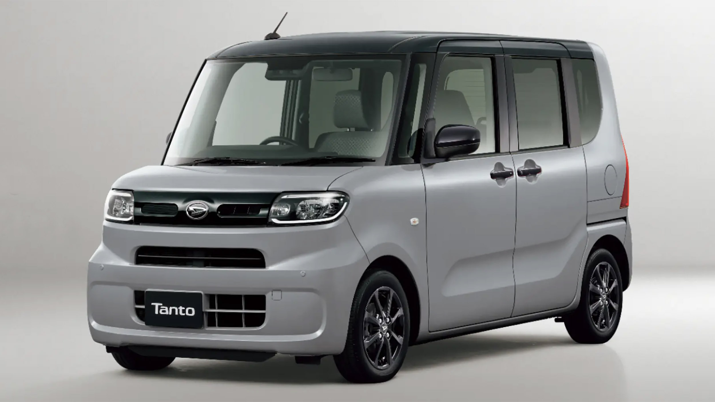 Daihatsu Tanto Daily Tool (4)