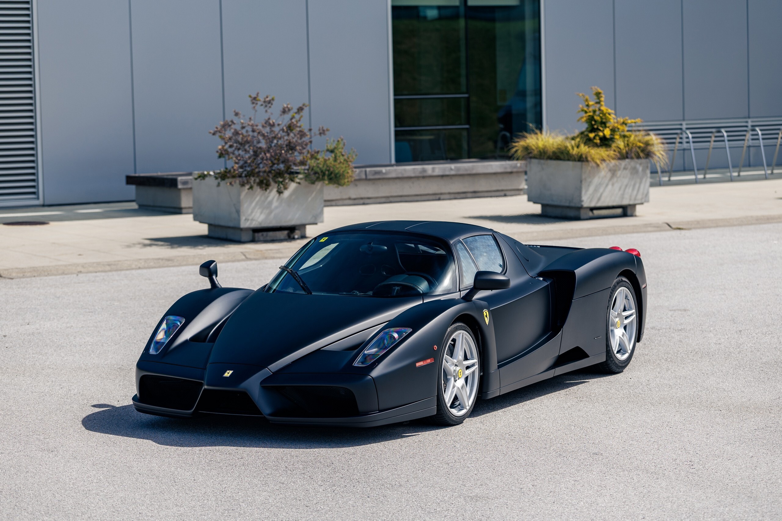 Ferrari Enzo matte black - 10
