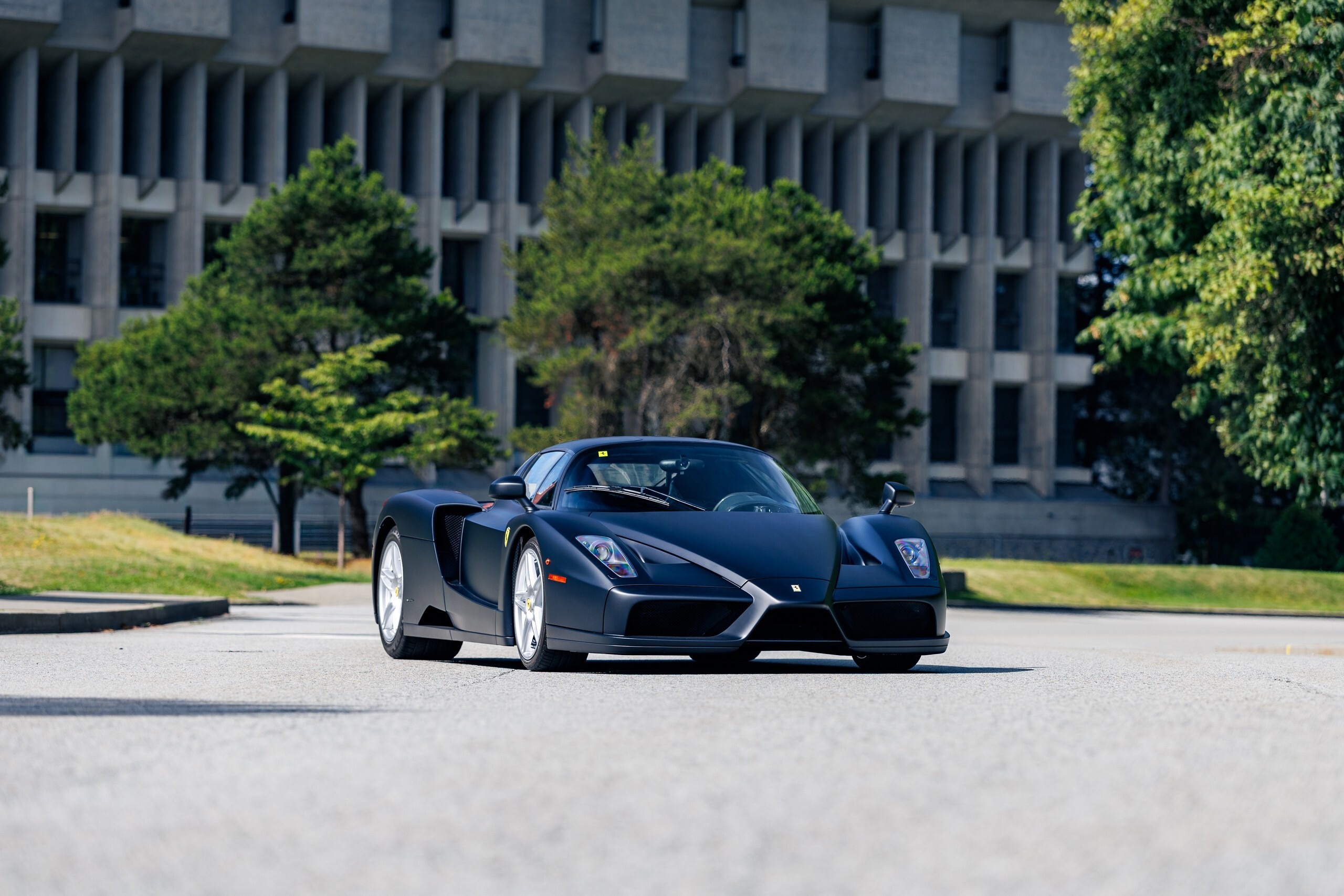 Ferrari Enzo matte black - 12