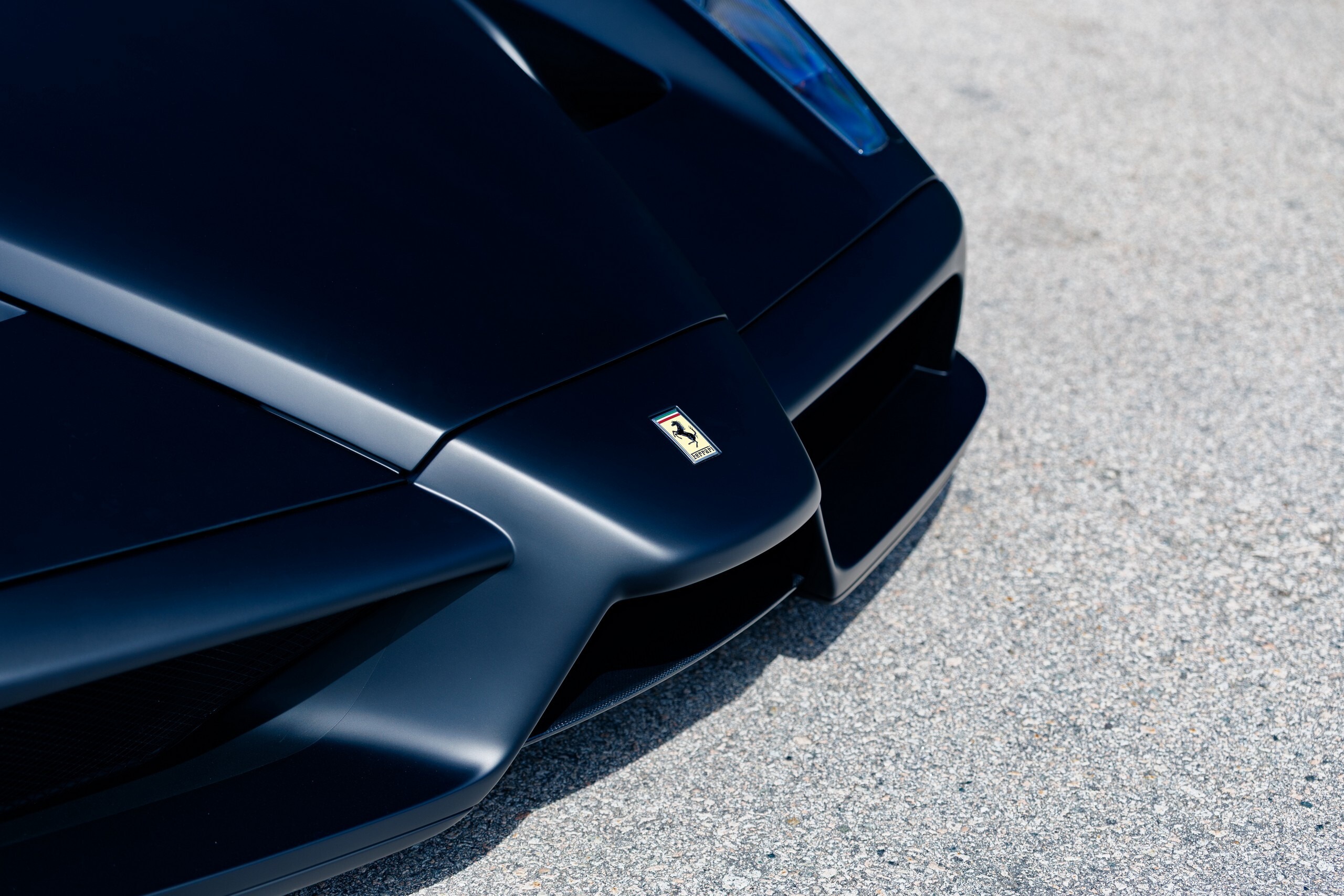 Ferrari Enzo matte black - 24
