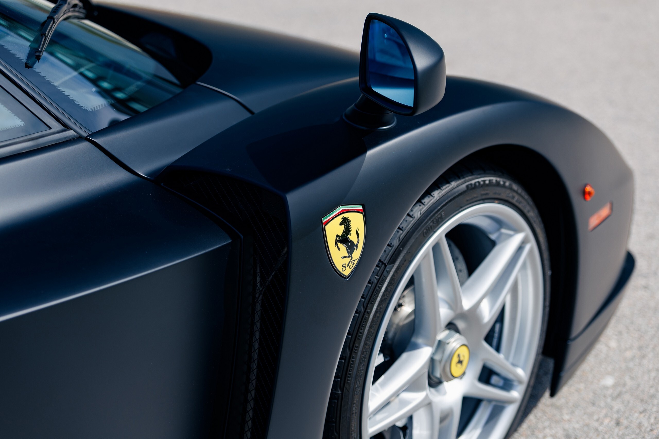 Ferrari Enzo matte black - 30