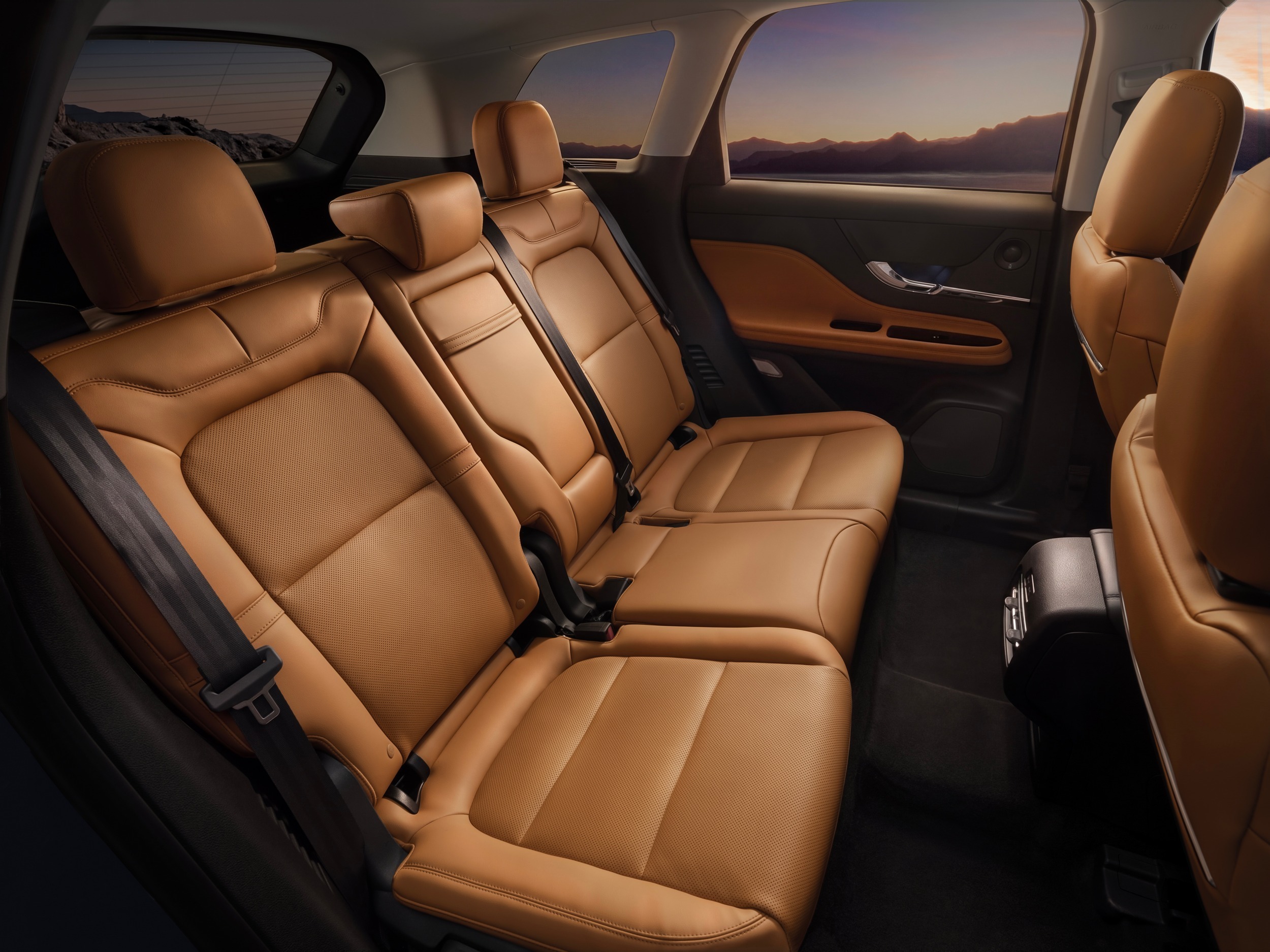 2027 Lincoln Corsair 825 20
