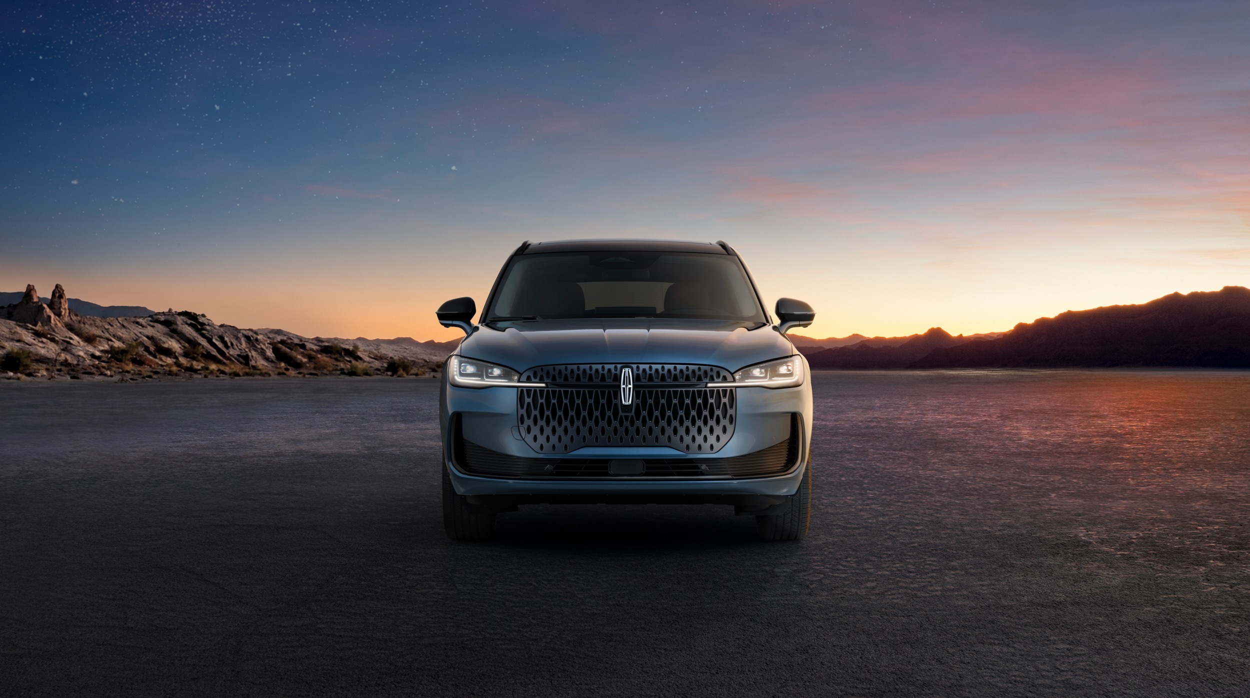 2027 Lincoln Corsair 825 5