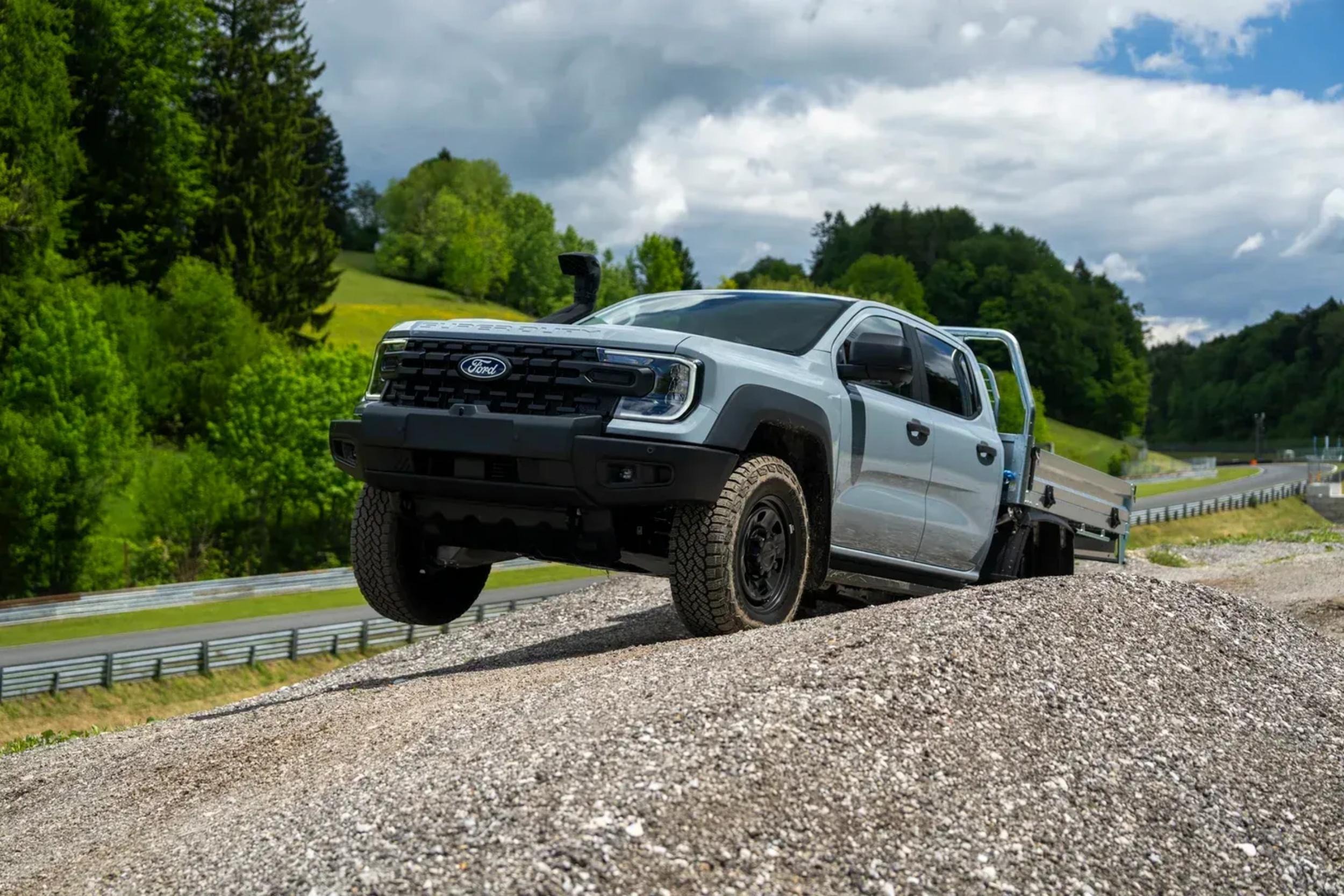 Ford Ranger Super Duty Military (6)