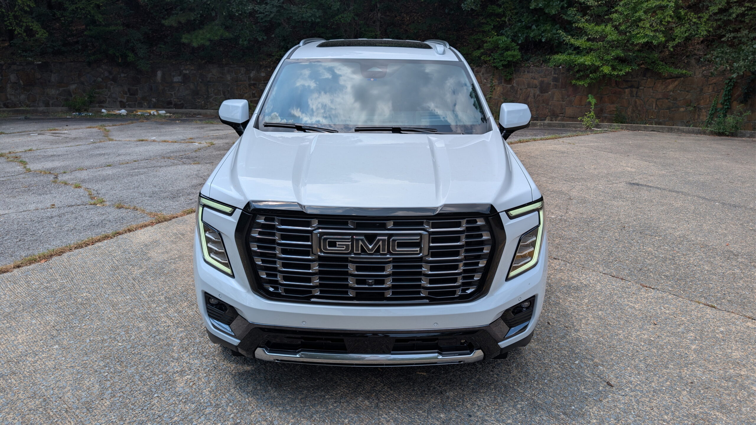 2026 GMC Yukon Denali Ultimate by Stephen Rivers for Carscoops 15