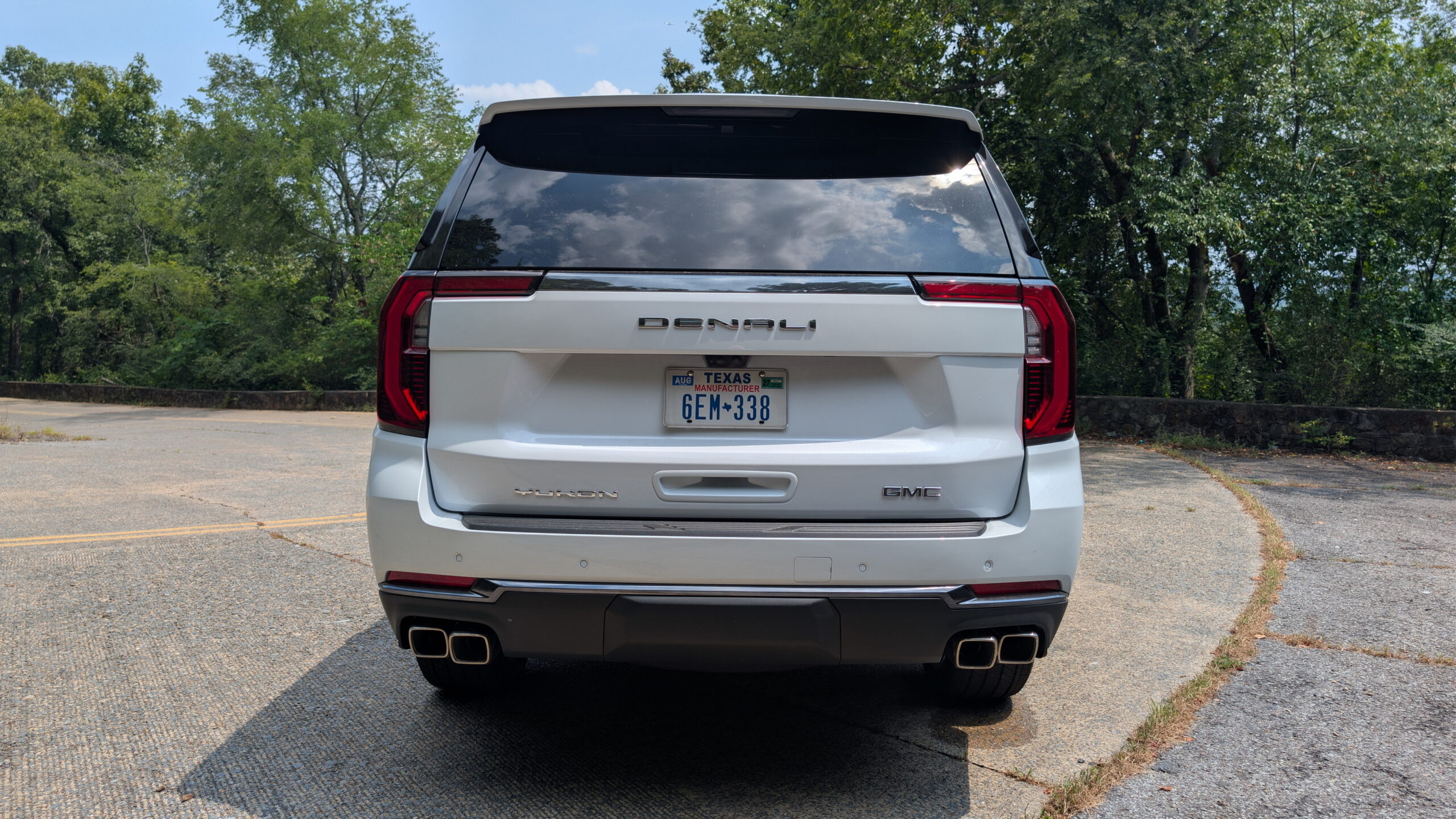 2026 GMC Yukon Denali Ultimate by Stephen Rivers for Carscoops 19 - Copy