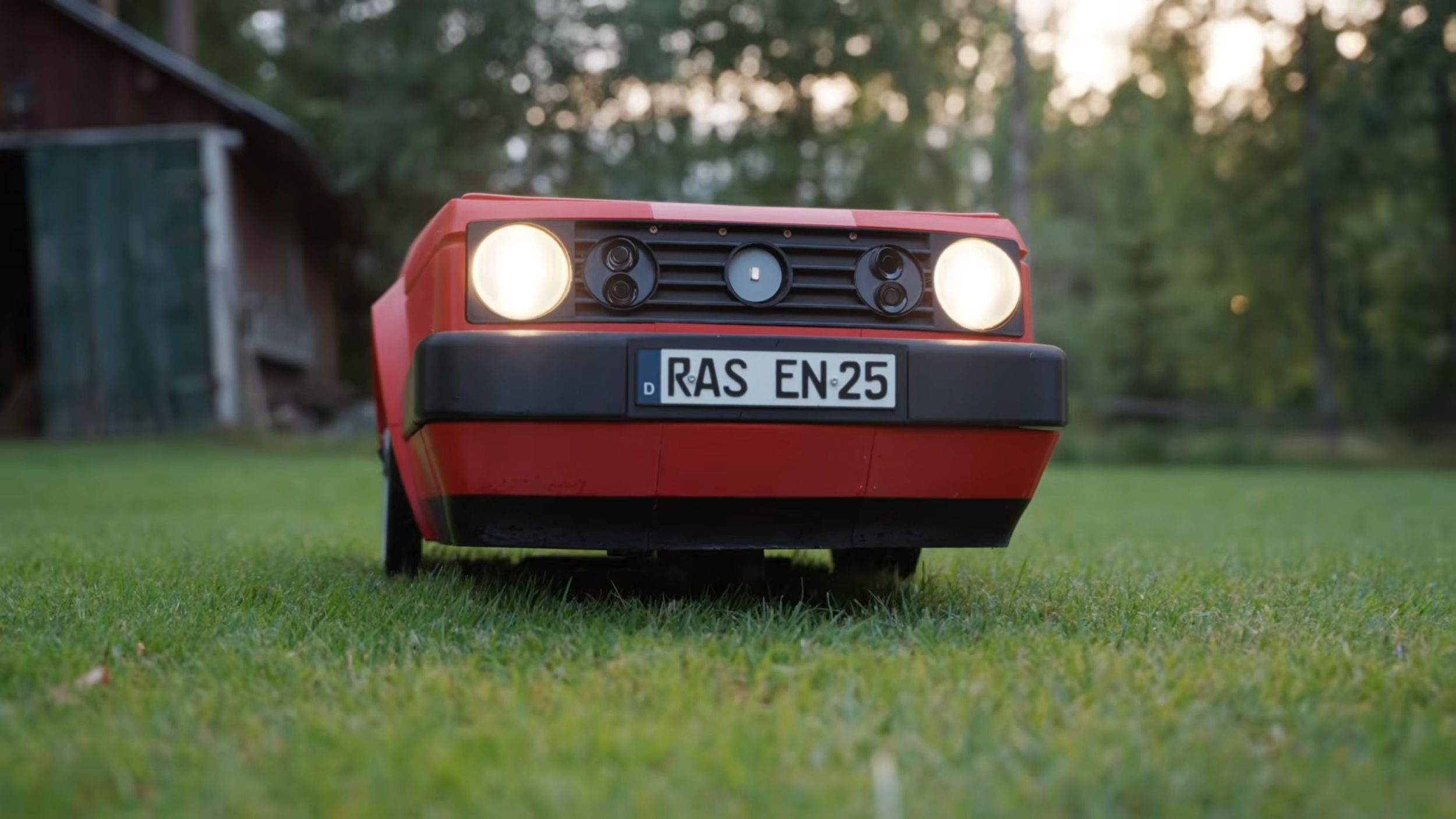 VW Golf GTI MK2 - Robot Lawn Mower - Project Hunter (8)