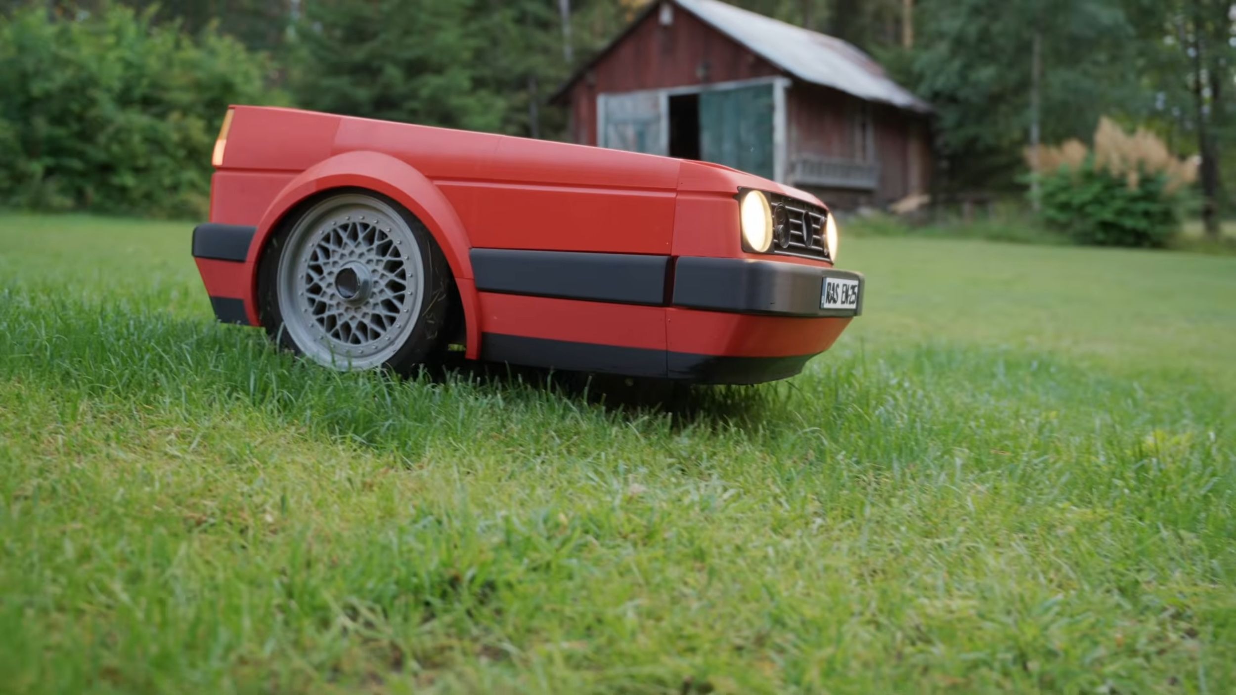 VW Golf GTI MK2 - Robot Lawn Mower - Project Hunter (9)