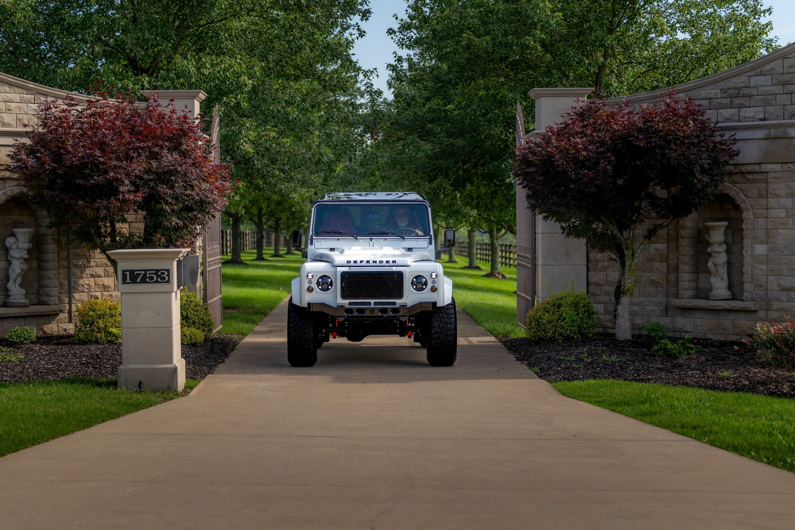 Helderberg Land Rover Defender 110 White - 5