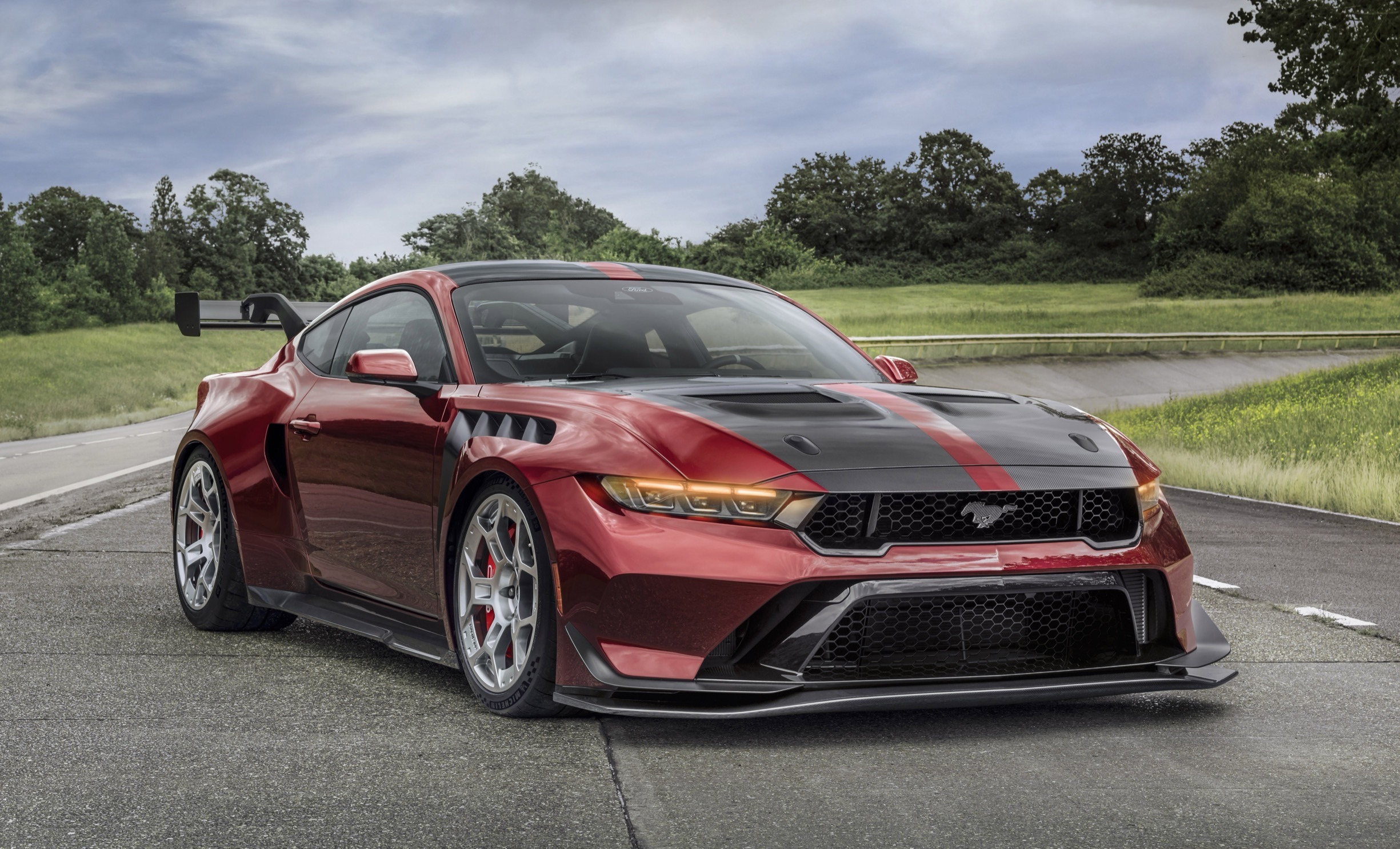 Ford Mustang GTD Sp112600004