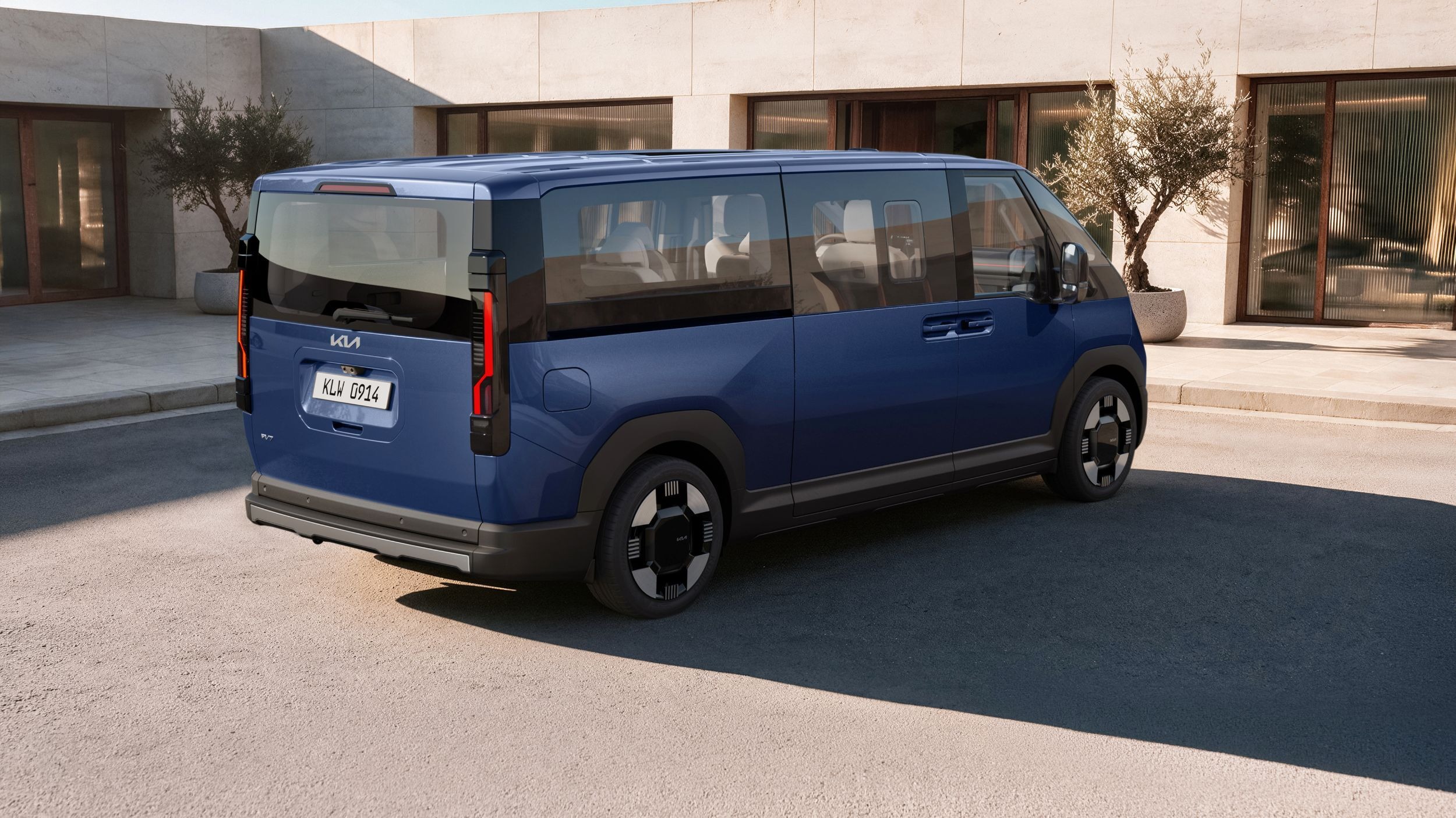 Kia PV7 Passenger (2)