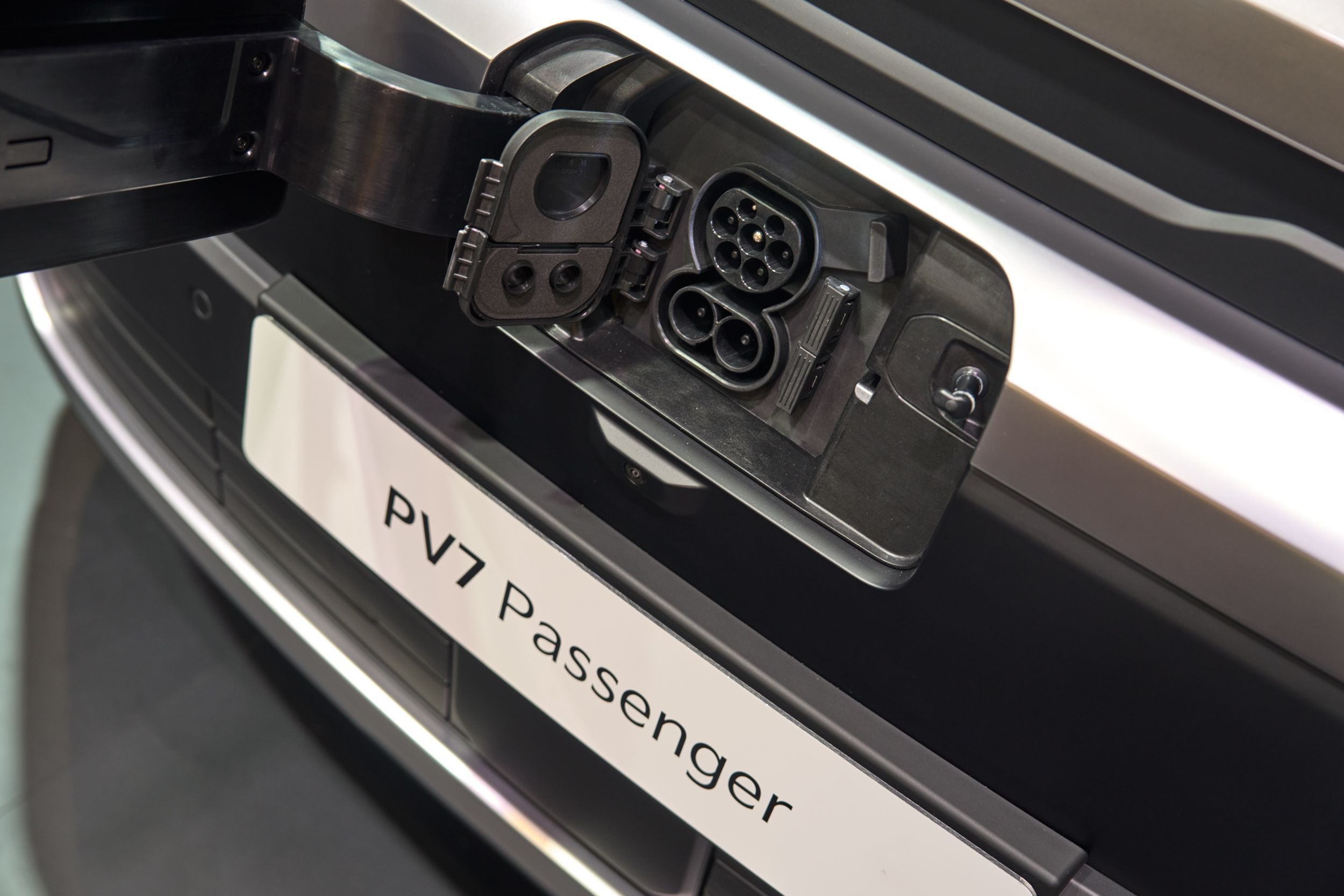 Kia PV7 Passenger - Live (17)