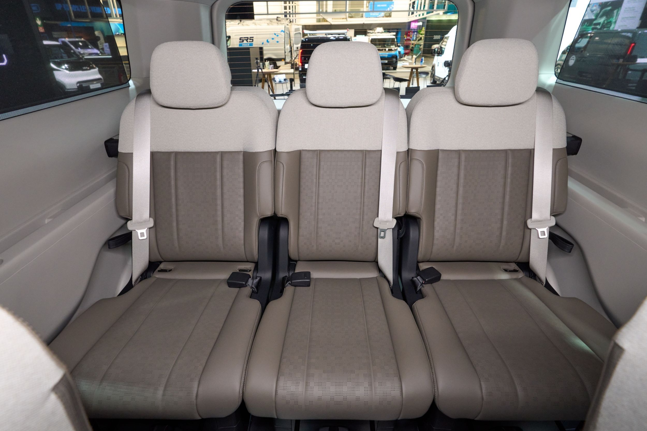 Kia PV7 Passenger - Live (29)