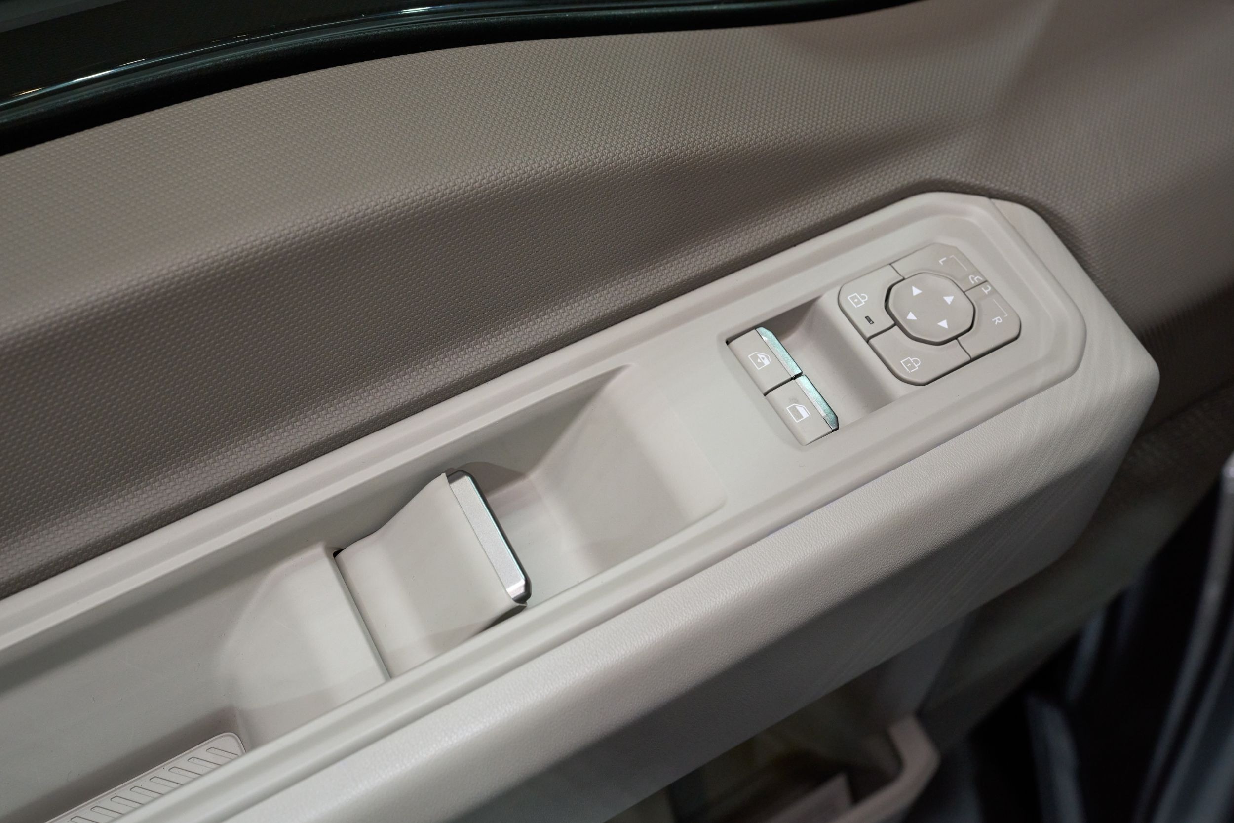 Kia PV7 Passenger - Live (32)