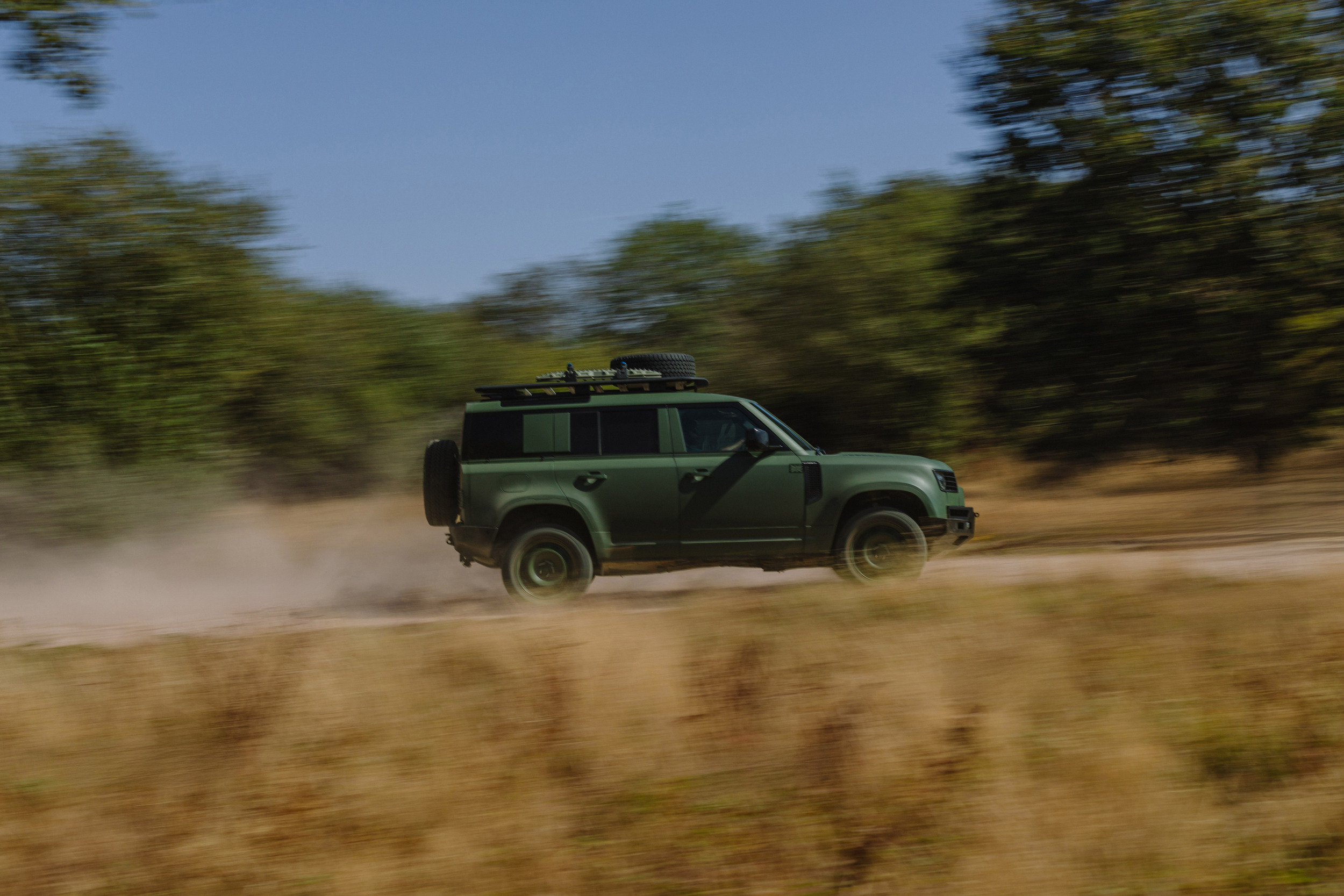 Land Rover Defender Wolf Series II 904 7