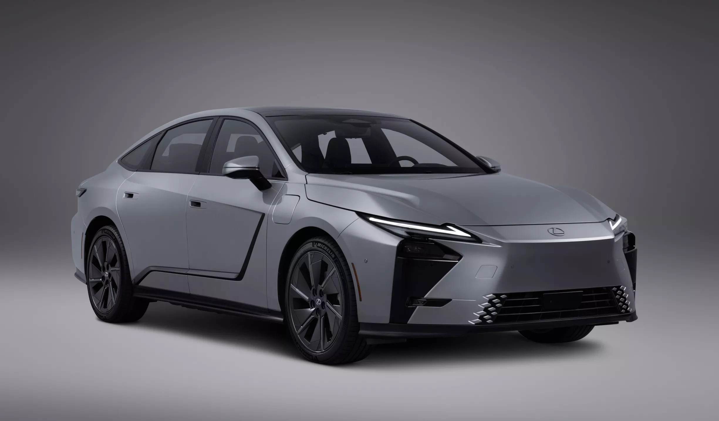 Lexus ES EV New - 1