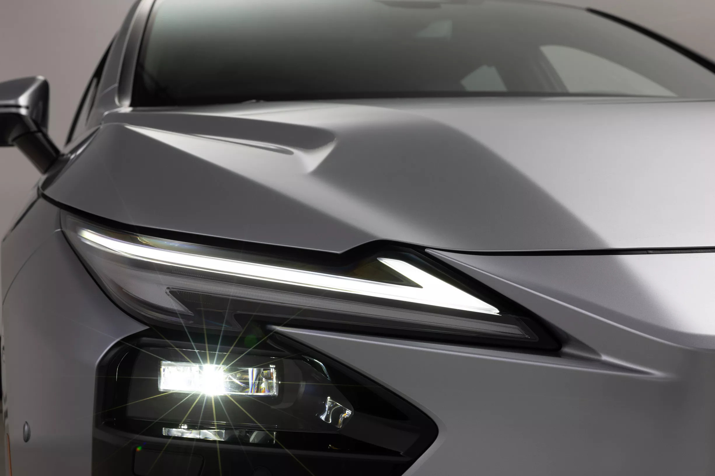 Lexus ES EV New - 6