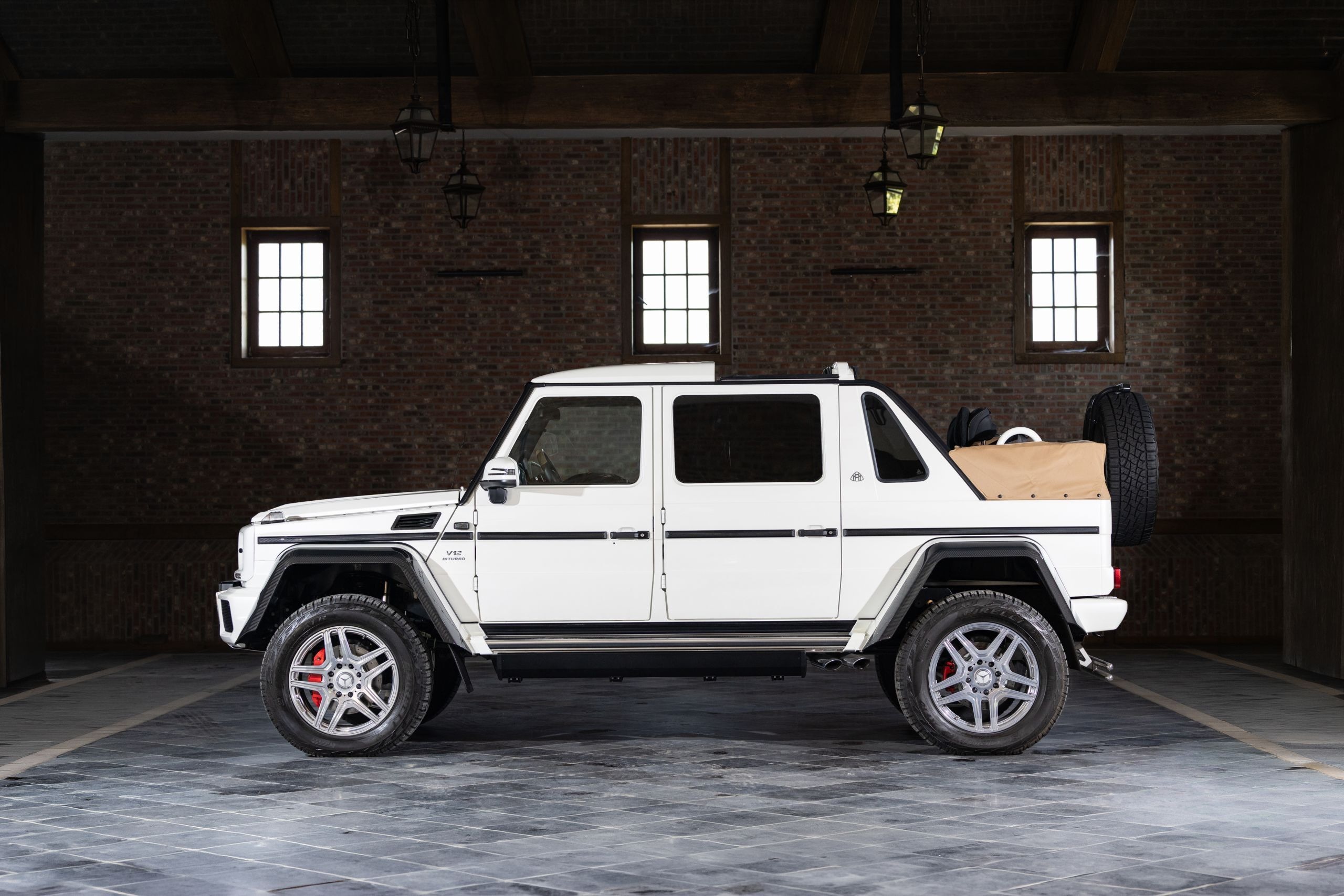 Mercedes G650 Landaulet - 02
