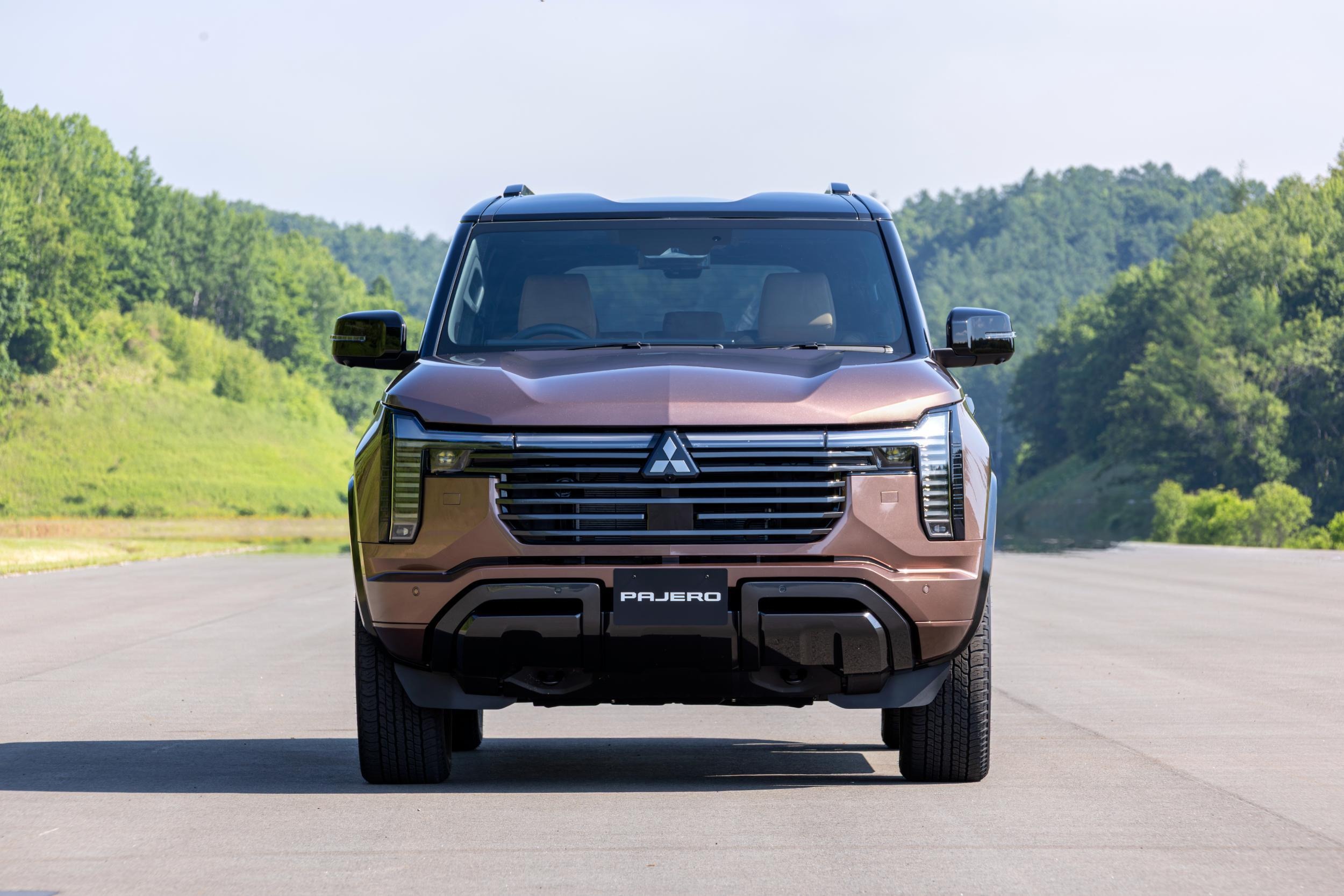 2027 Mitsubishi Pajero Exterior - Australia (21)
