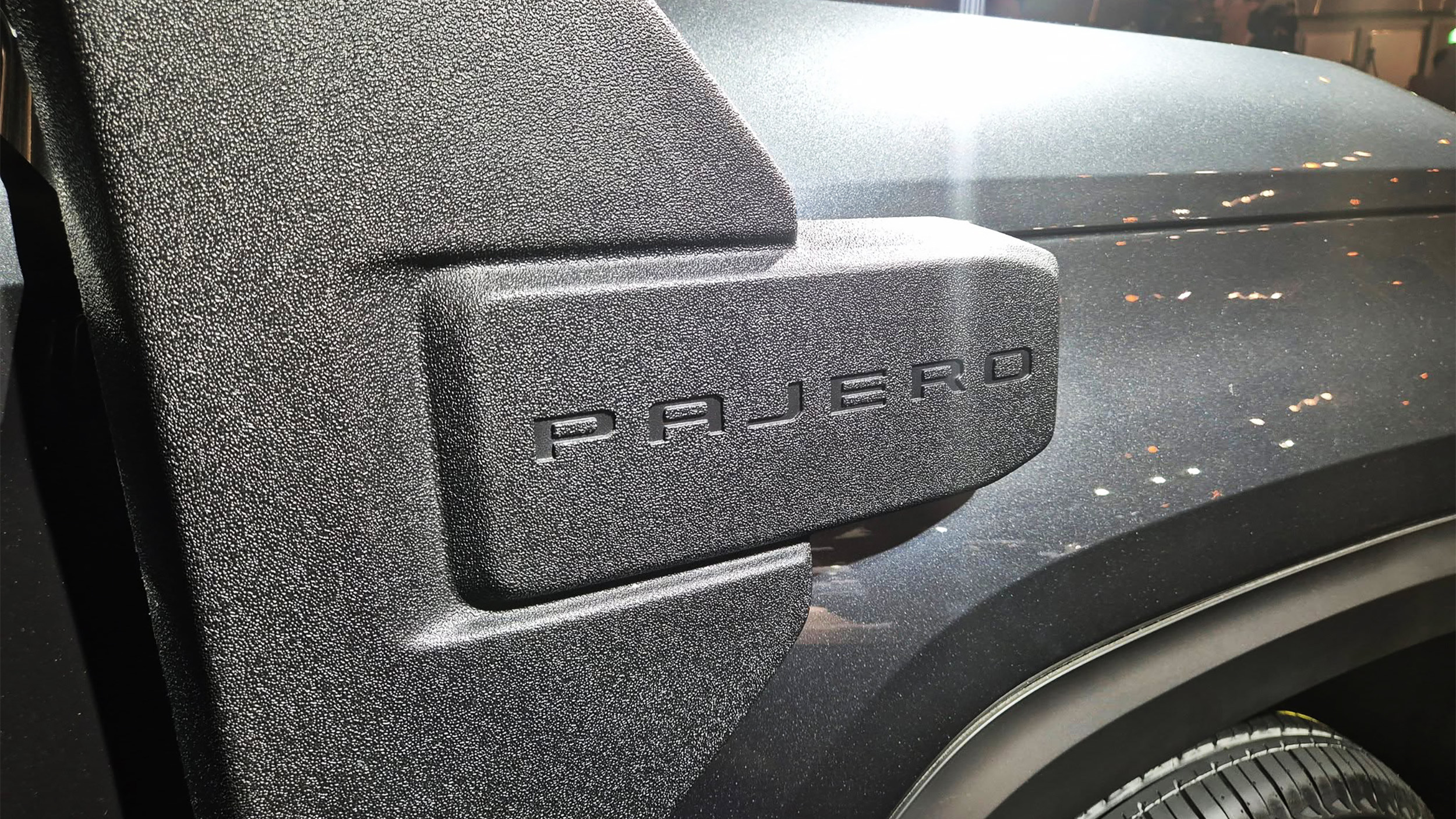 Mitsubishi Pajero Rugged Trim - Mitsubishi Brunei (5)