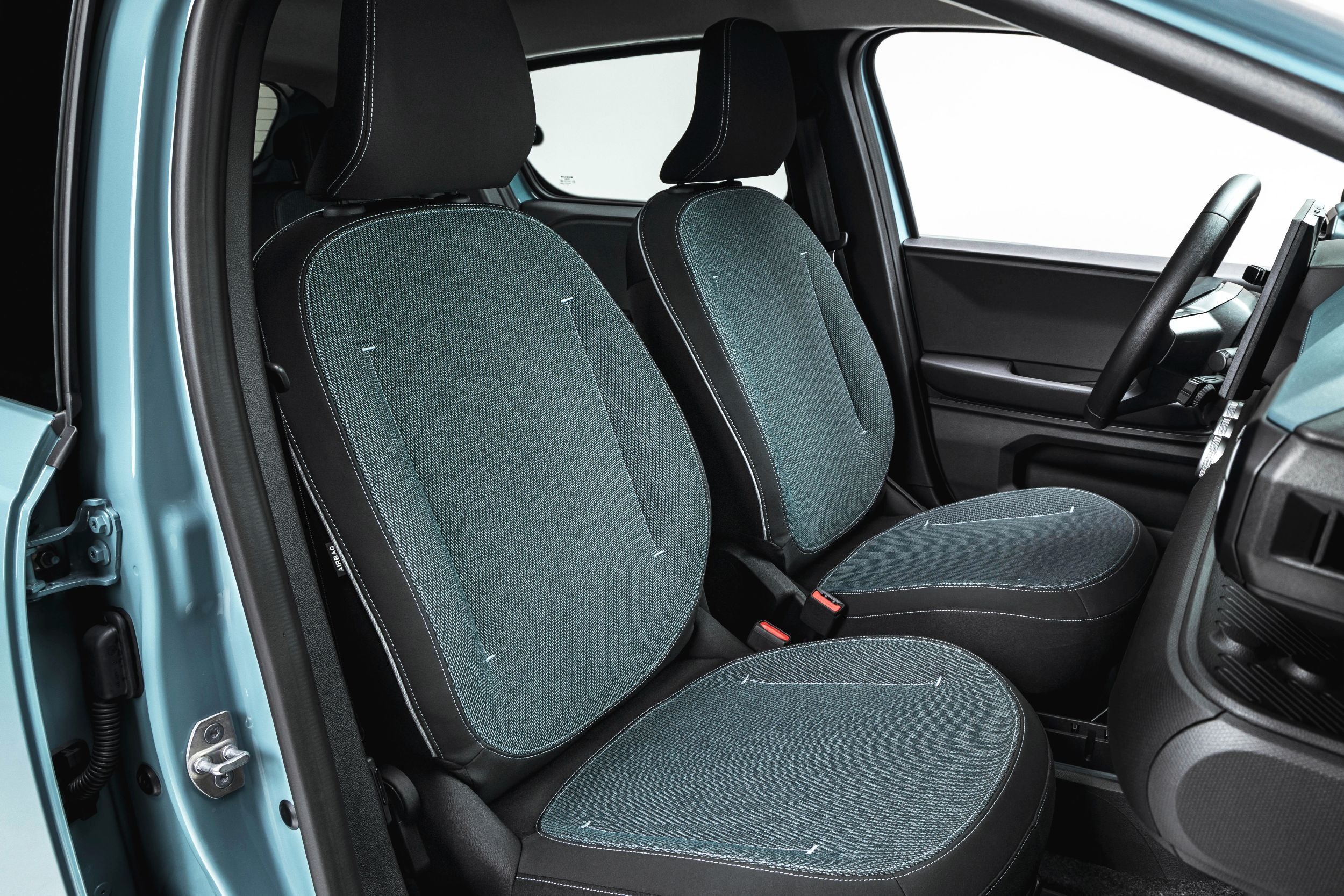 2027 Dacia Spring - Interior (42)