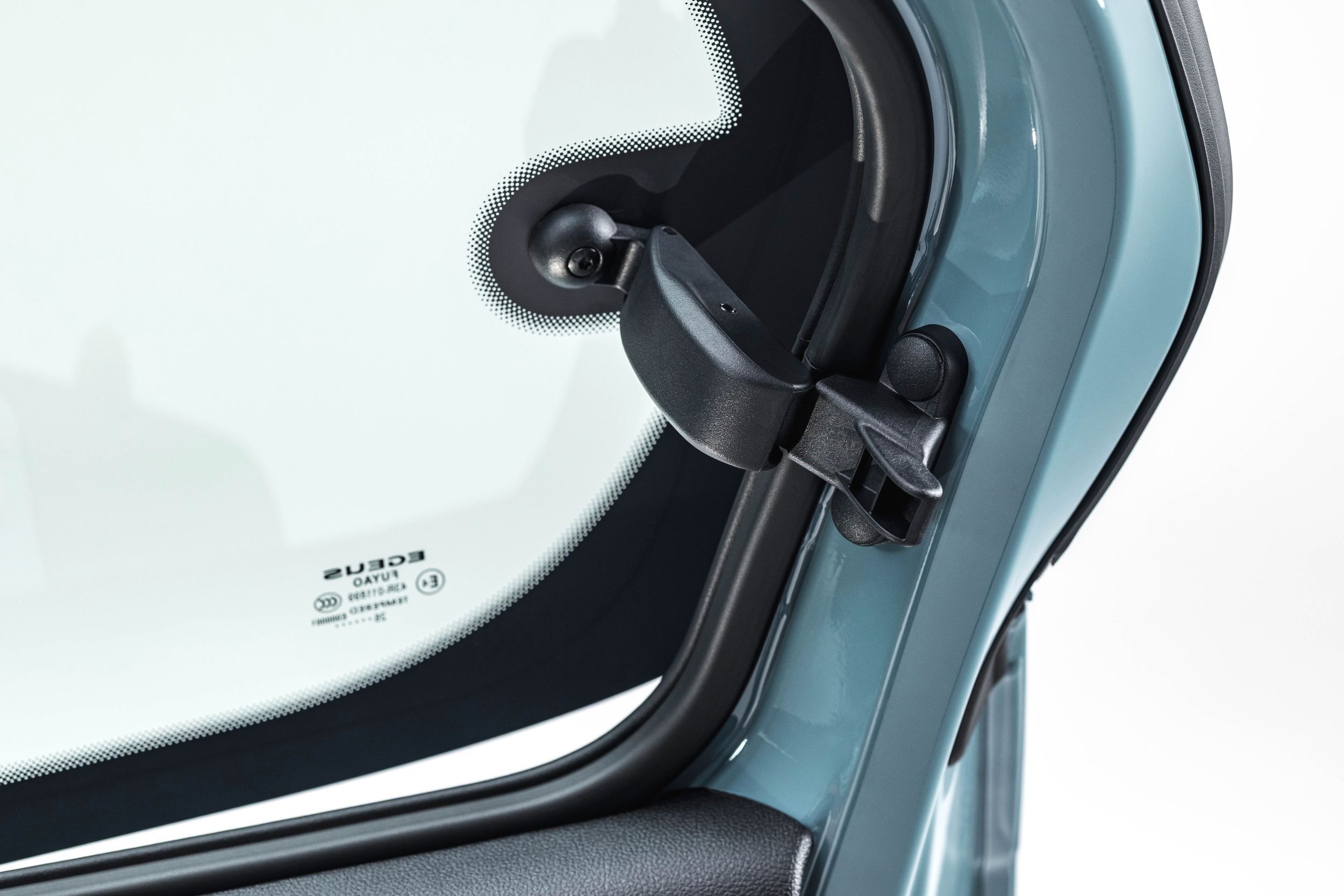 2027 Dacia Spring - Interior (67)