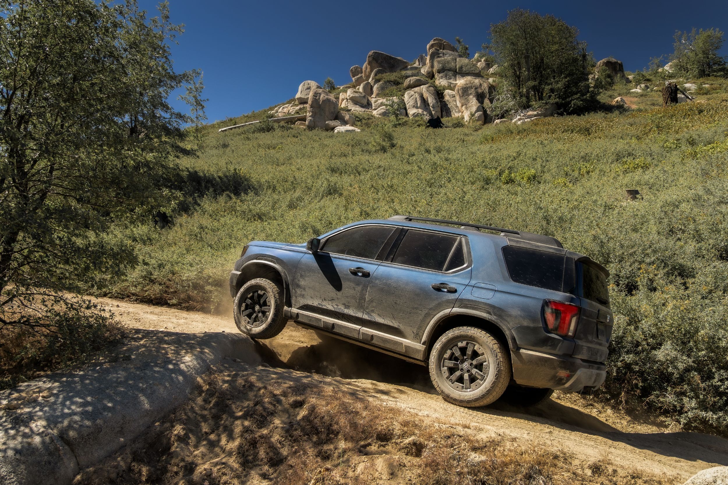 2027 Honda Passport TrailSport (11)