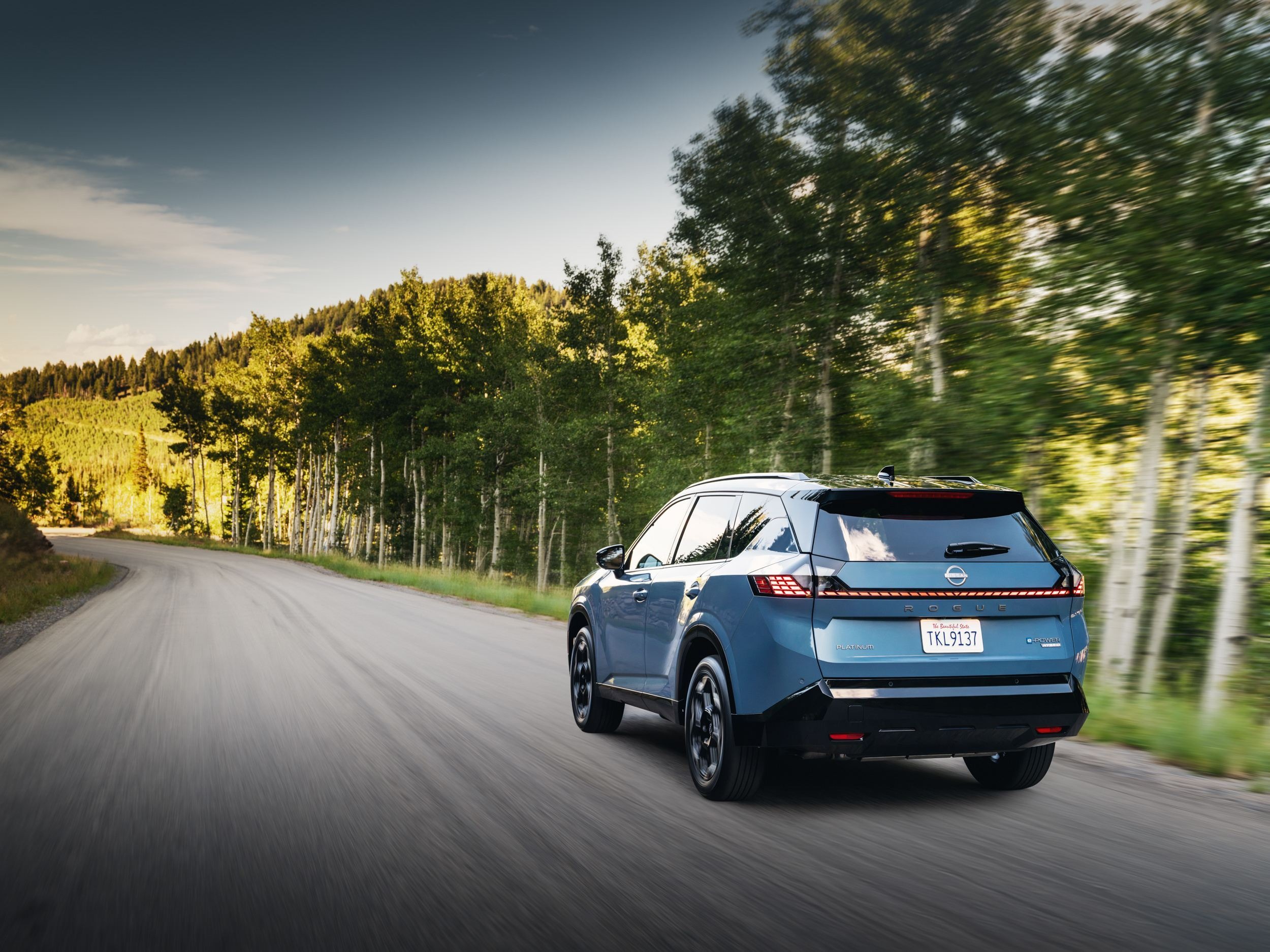 2027 Nissan Rogue Hybrid (15)