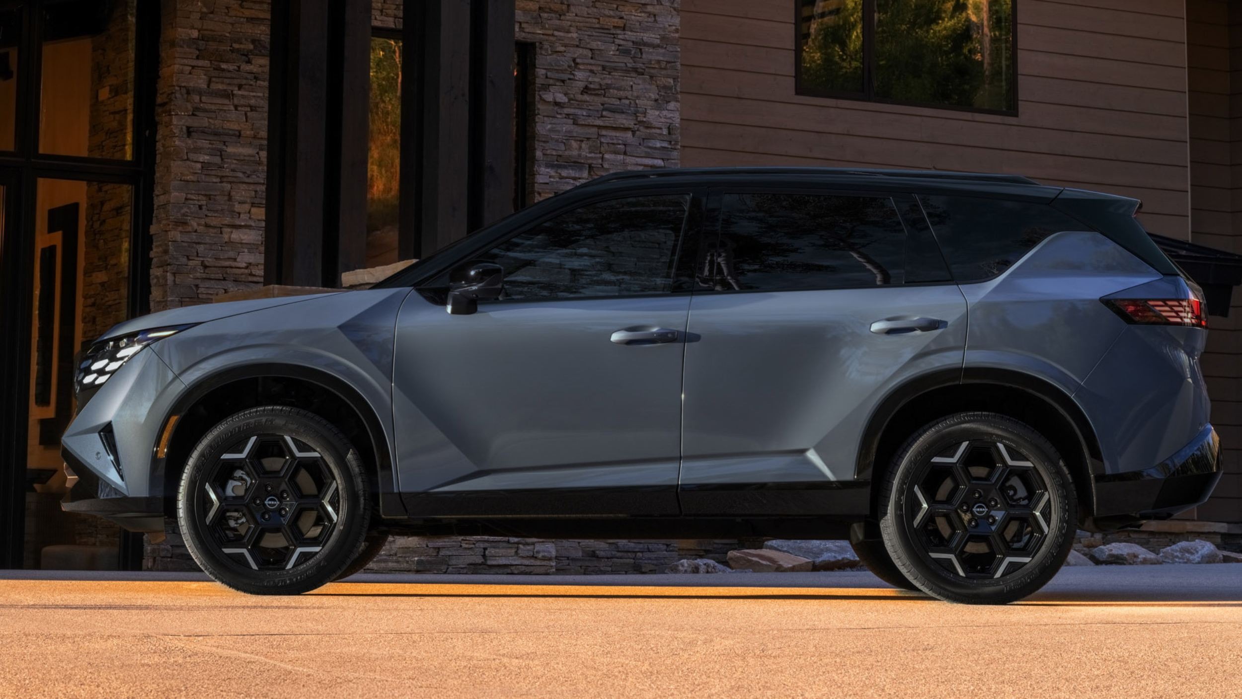 2027 Nissan Rogue Hybrid (24)