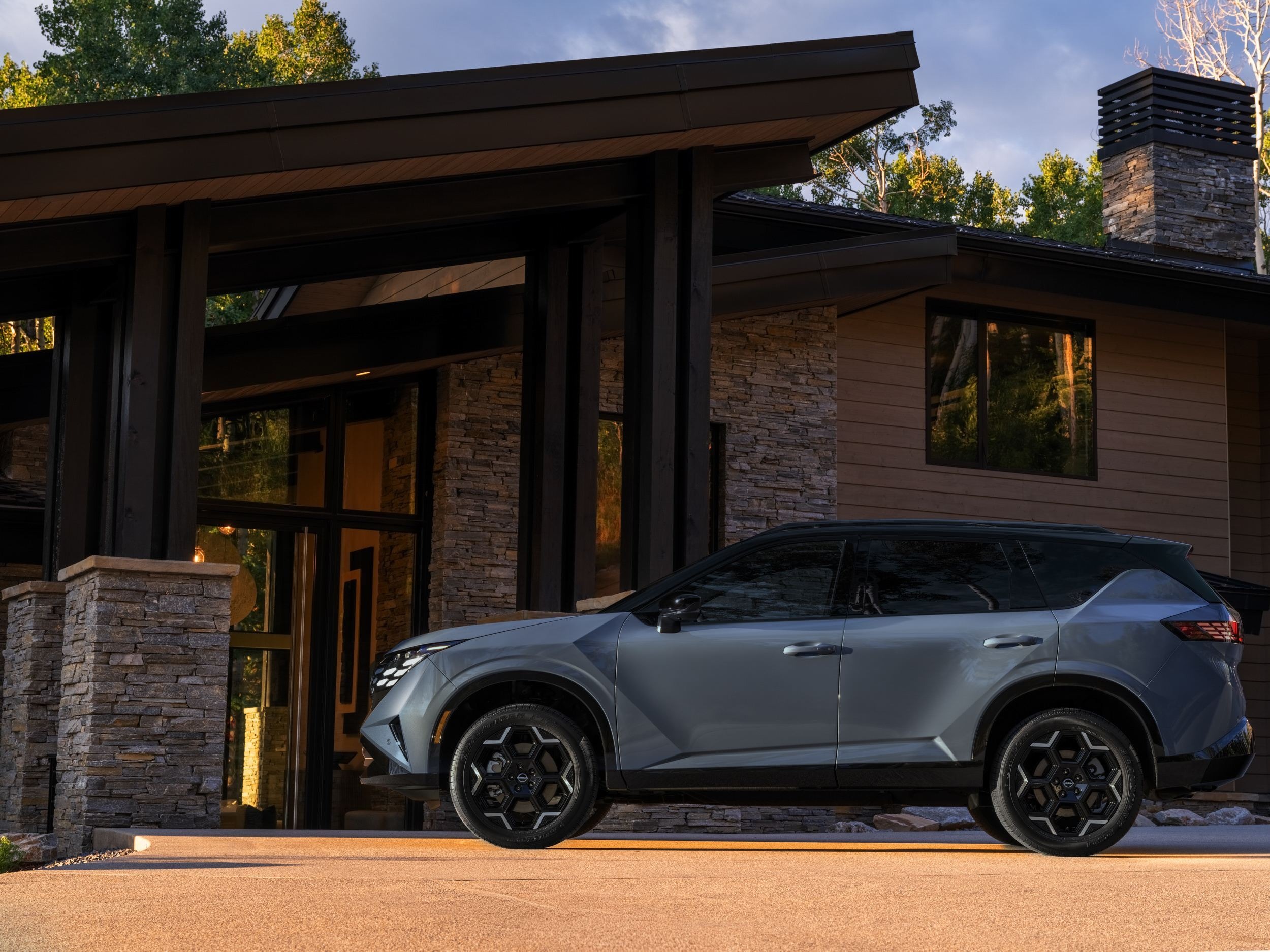 2027 Nissan Rogue Hybrid (25)