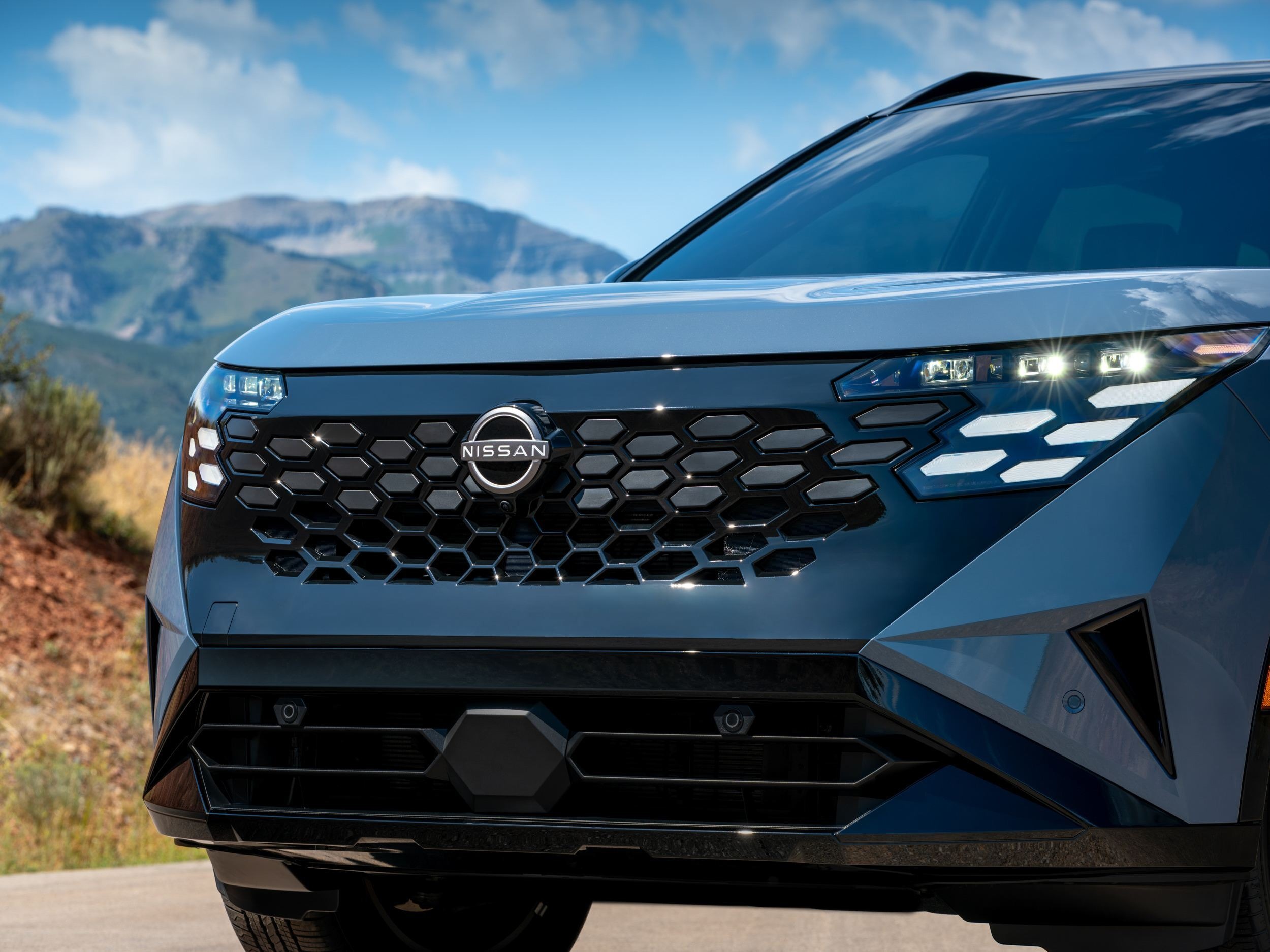 2027 Nissan Rogue Hybrid (30)