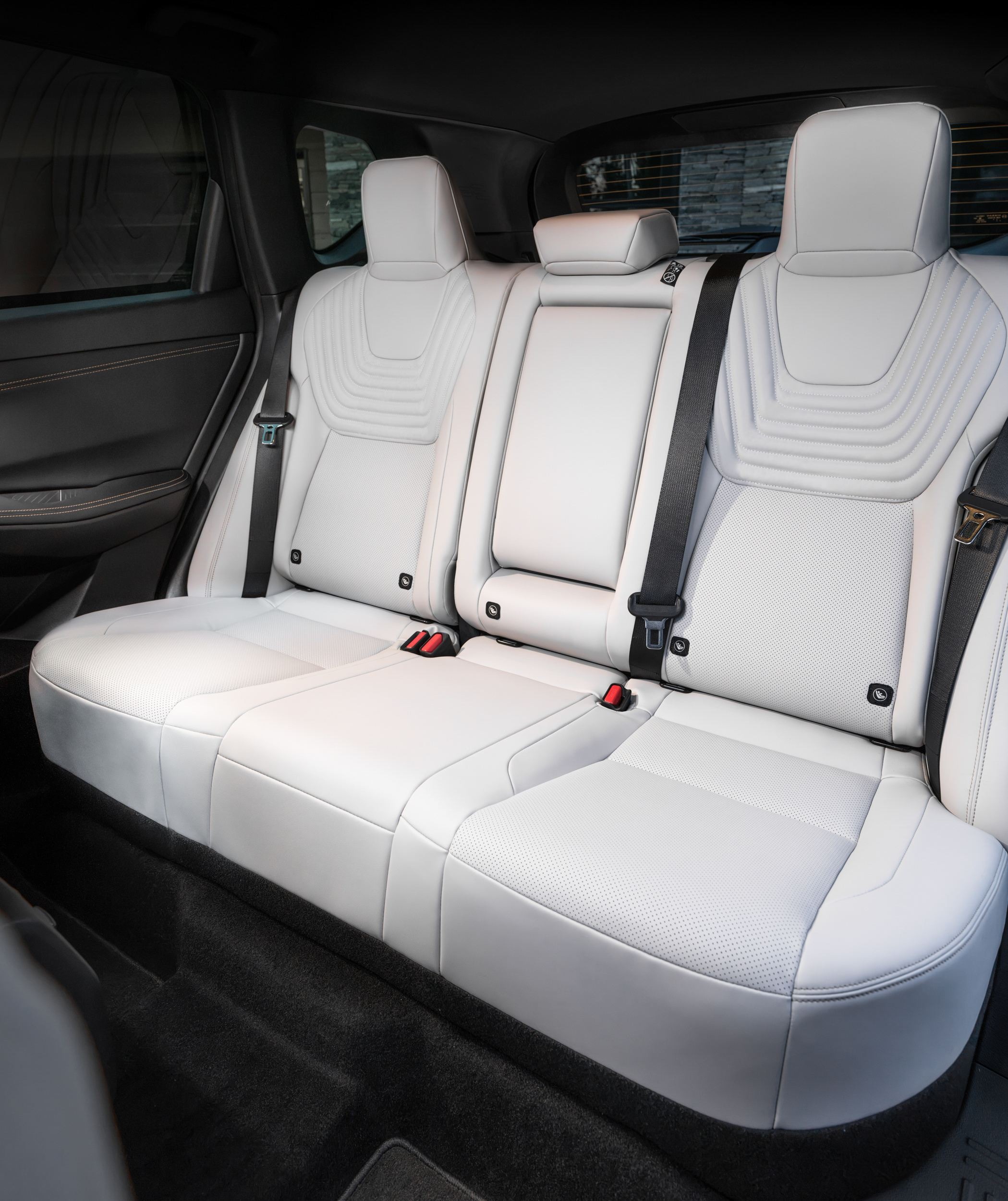 2027 Nissan Rogue Hybrid (50)