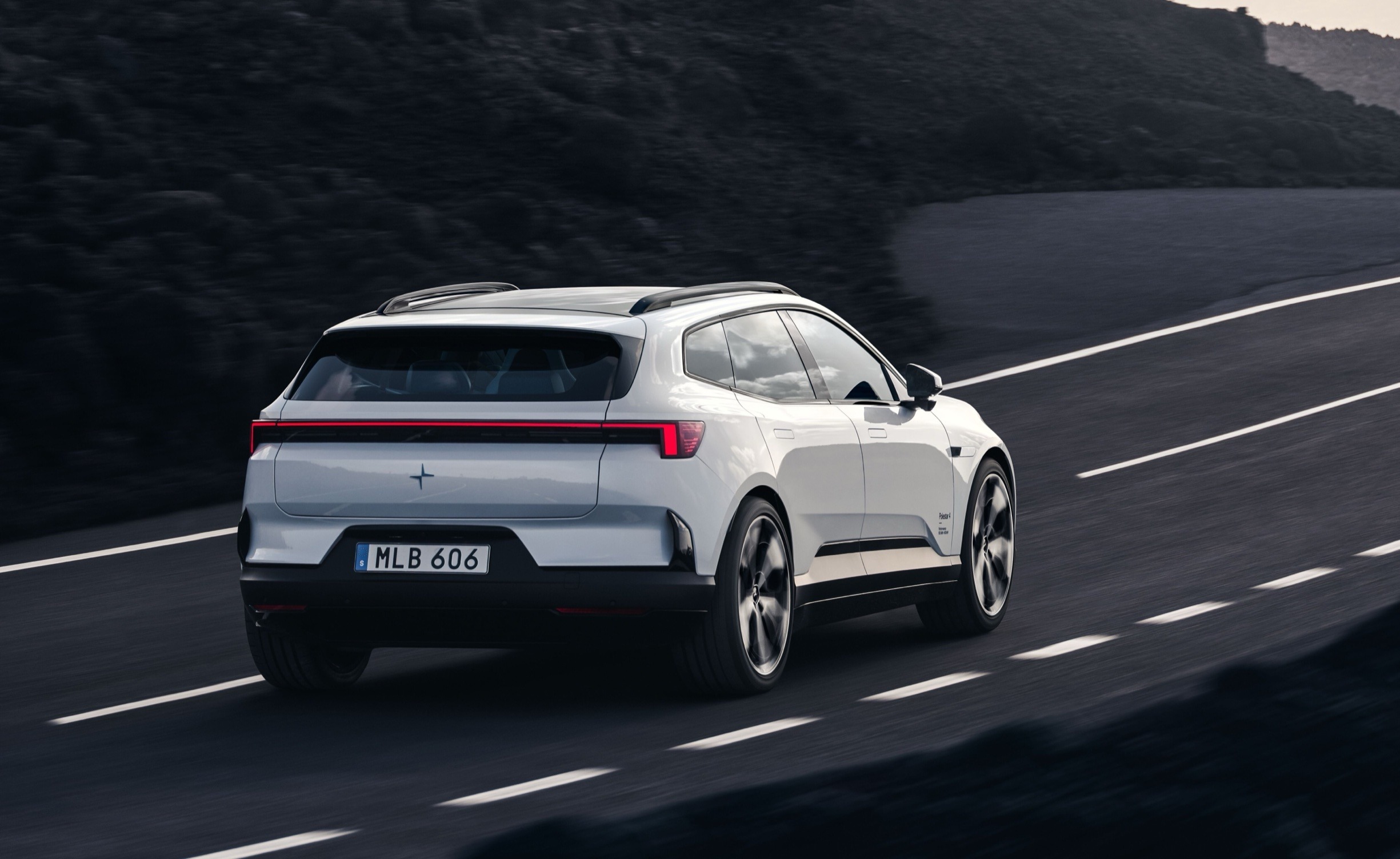 Polestar 4 SUV Sep 226100004