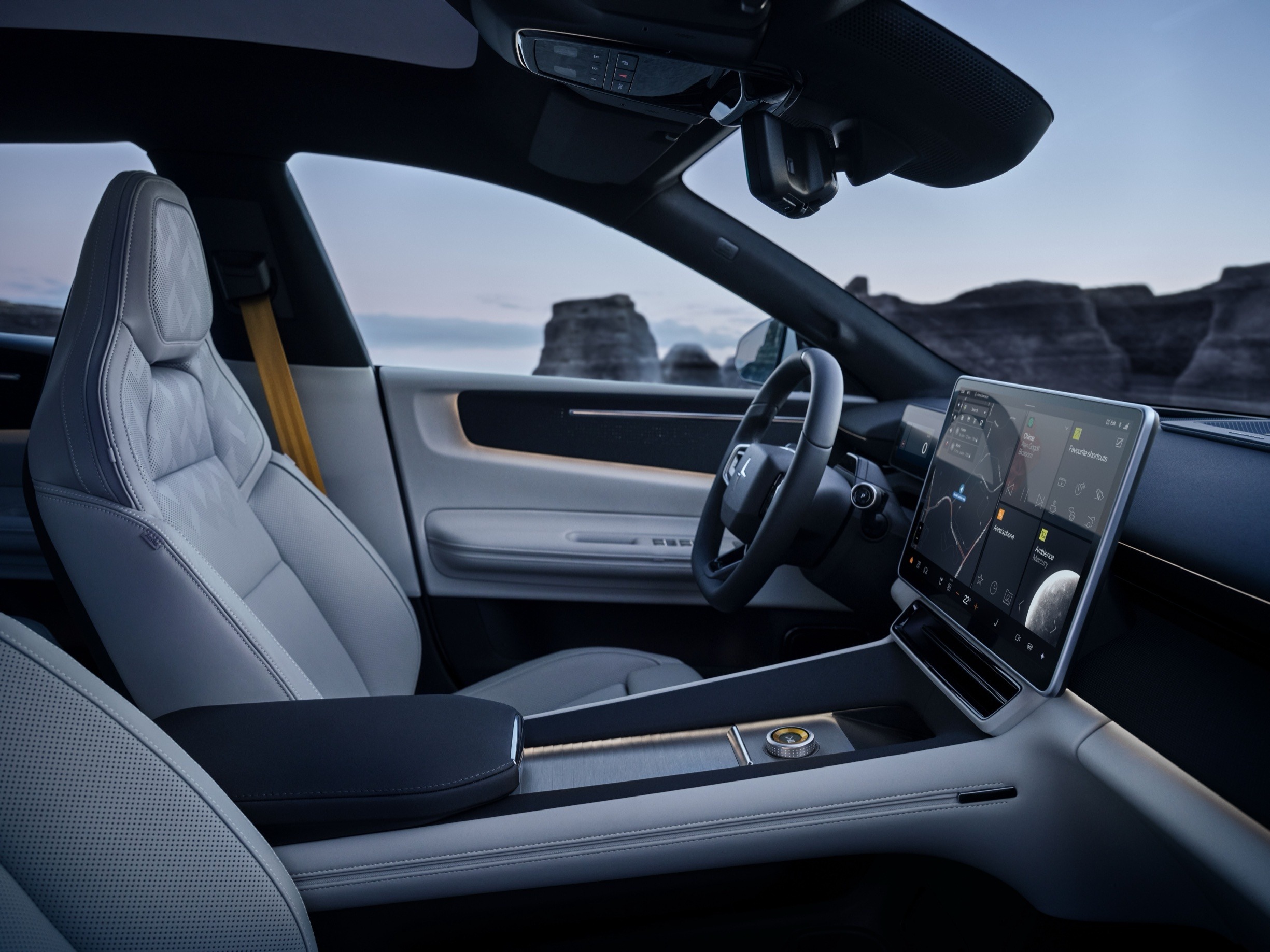 Polestar 4 SUV Sep 226100014