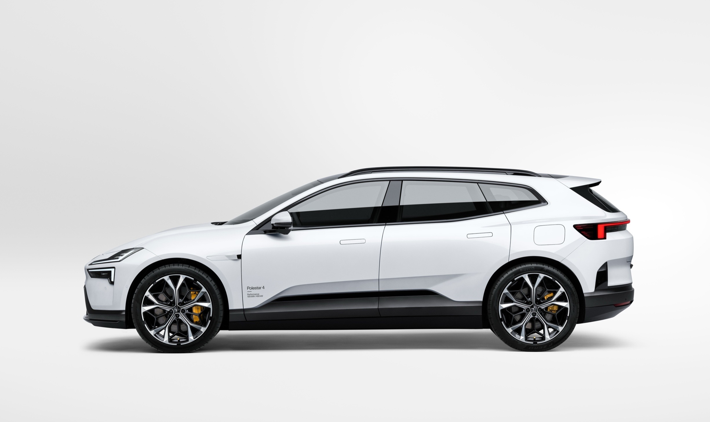Polestar 4 SUV Sep 226100015