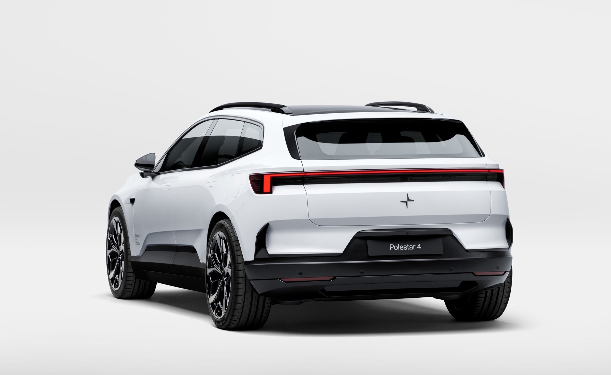 Polestar 4 SUV Sep 226100019