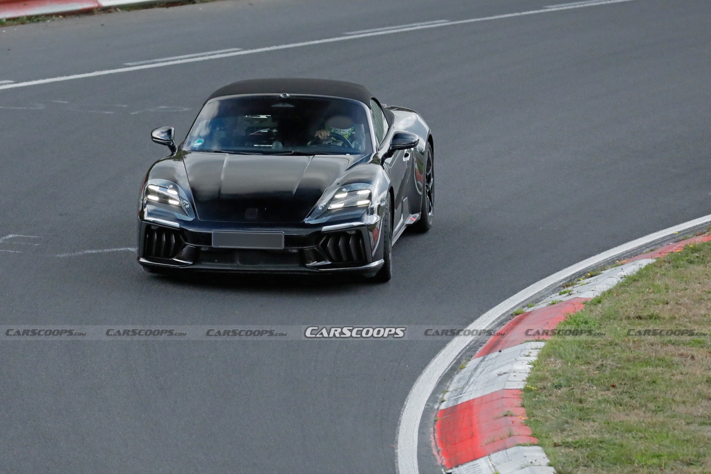 Porsche 718 Boxster EV spy shots Sep 26 00001