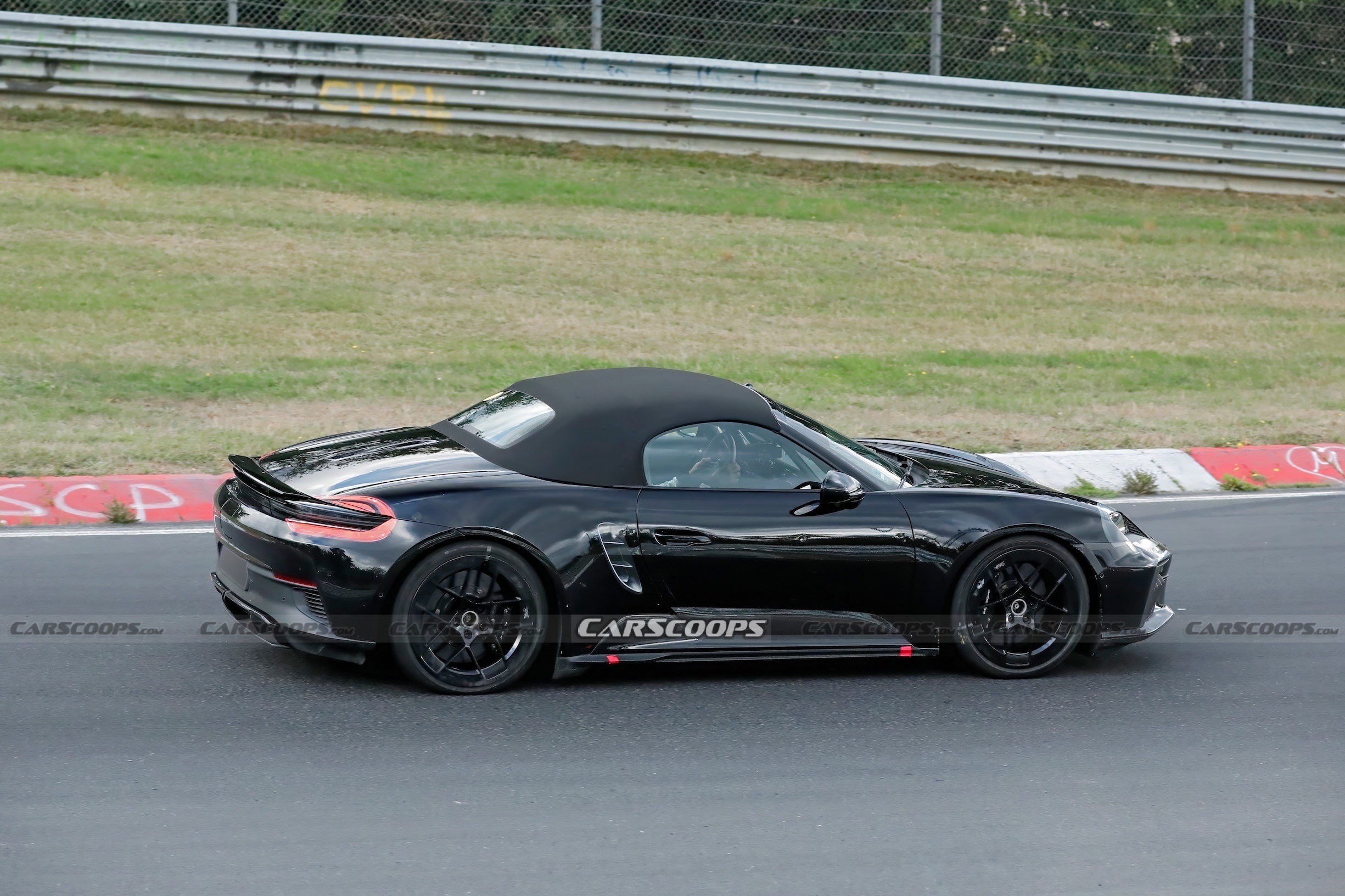 Porsche 718 Boxster EV spy shots Sep 26 00007