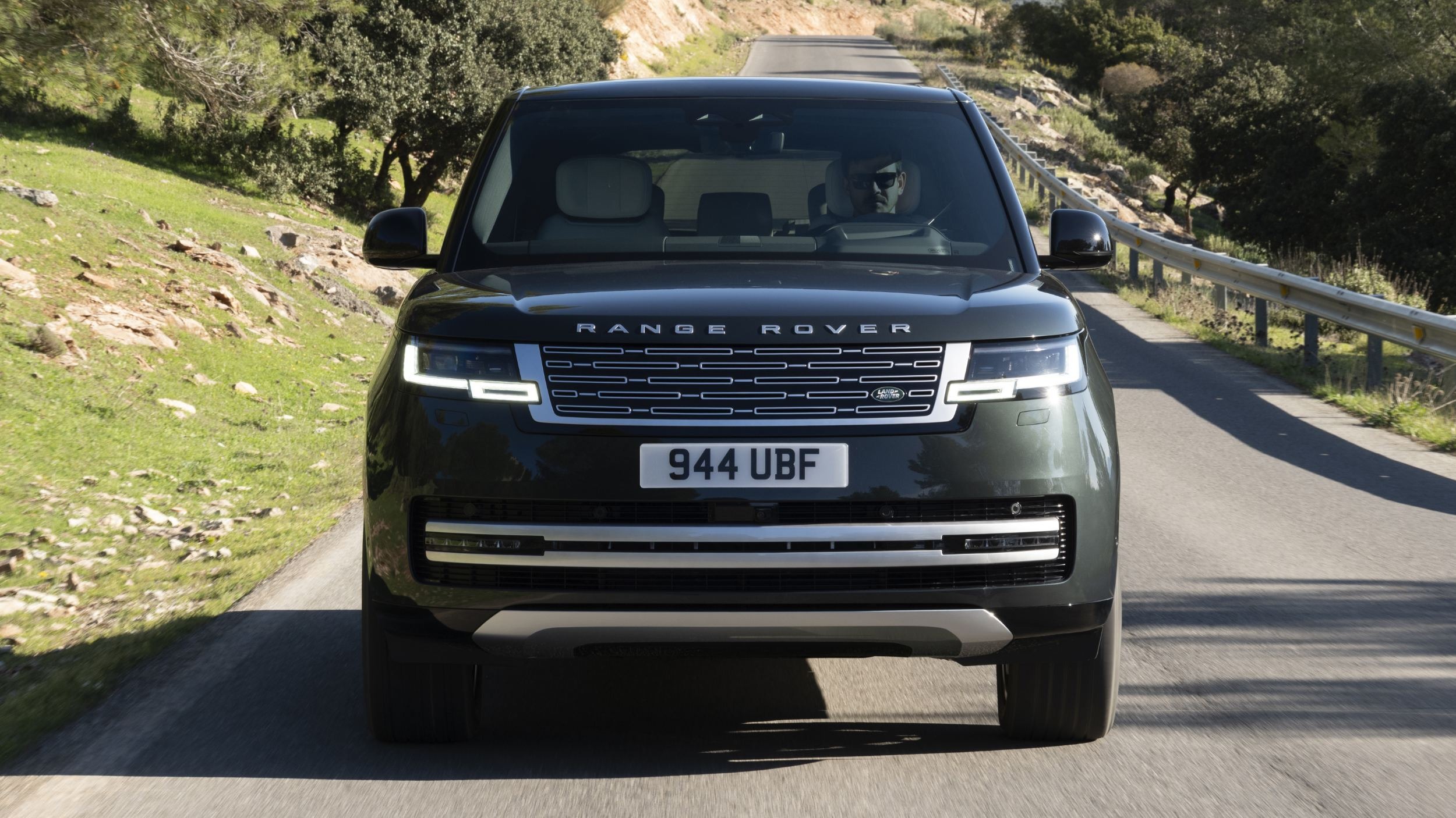 Range Rover Electric - Exterior (15) copy