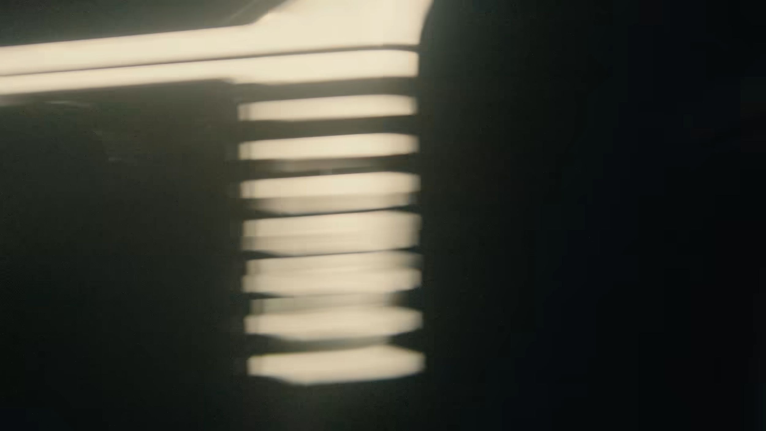Mitsubishi Pajero Montero Teaser (7)