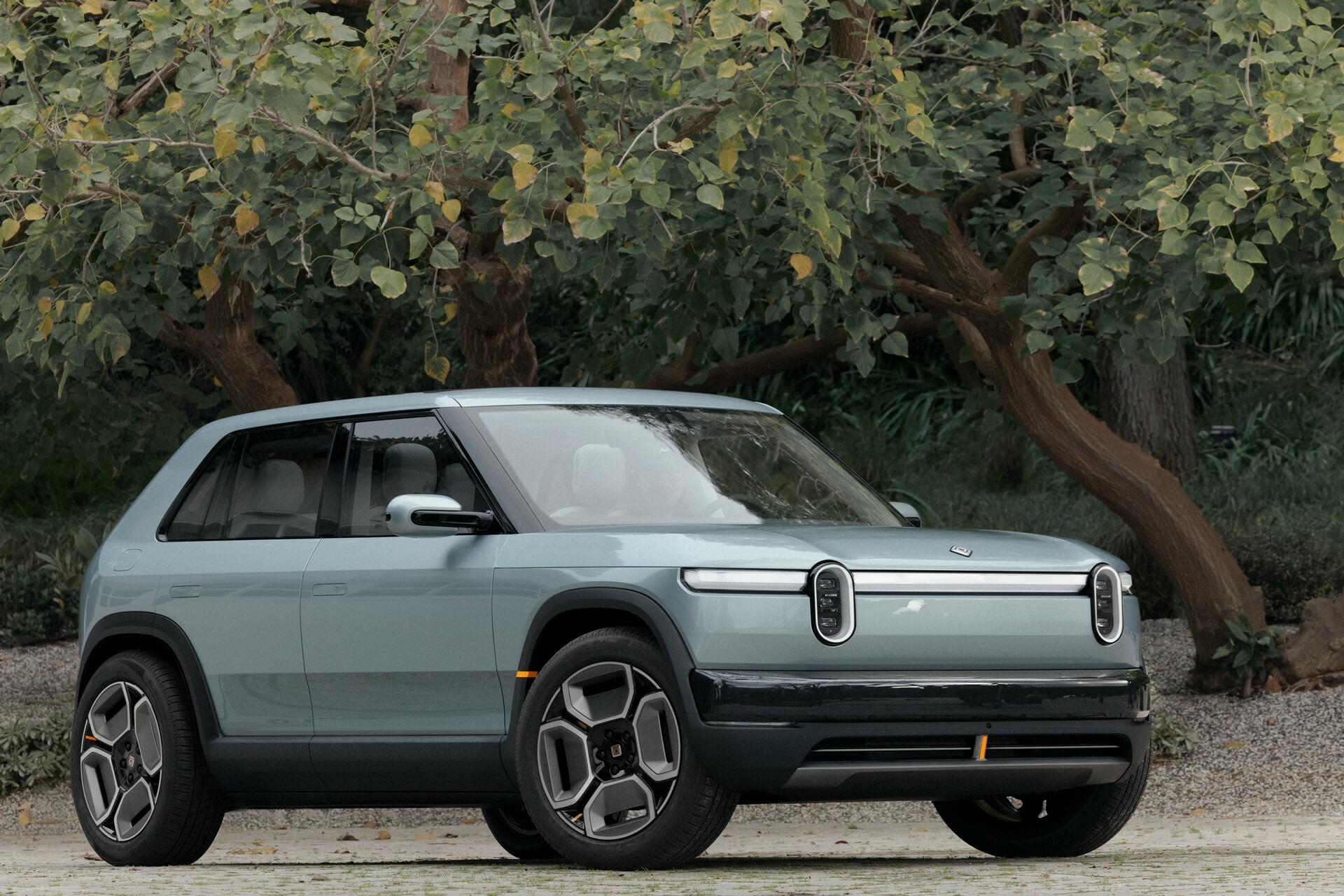 Rivian R3 0307 4